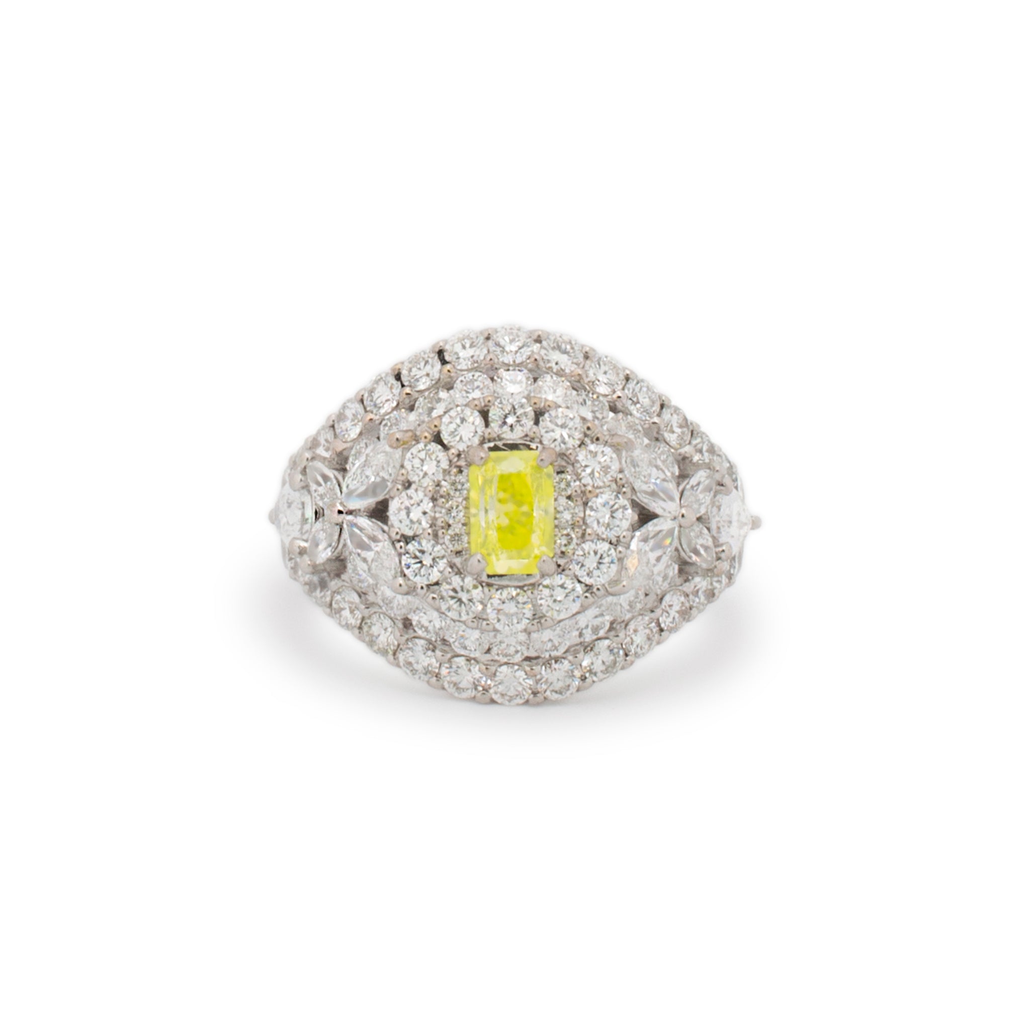 Ladies 18K White Gold GIA Certified Fancy Vivid Green-Yellow Cocktail Ring