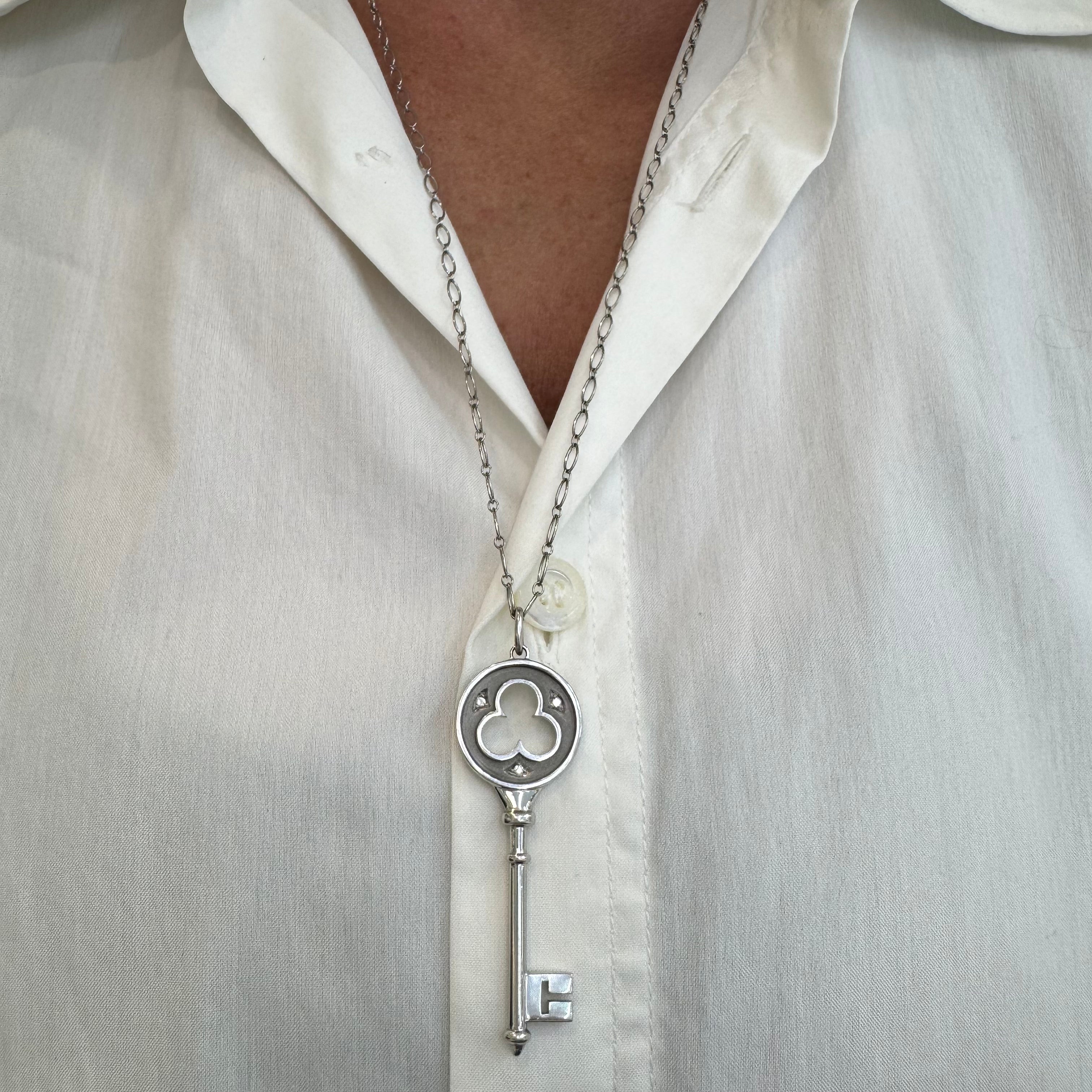 Tiffany & Co. Keys 18K White Gold Diamond Clover Key Pendant Necklace