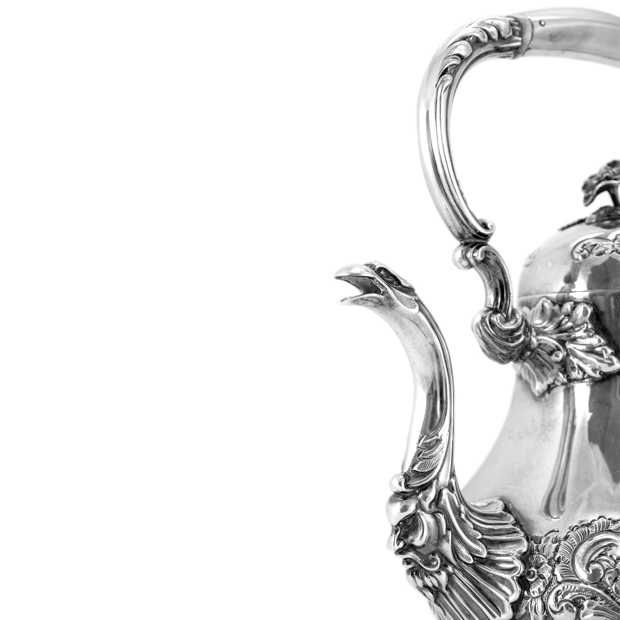 Antique J.G Ltd Heavy 925 Sterling Silver Tea Hand Chase Tea Pot