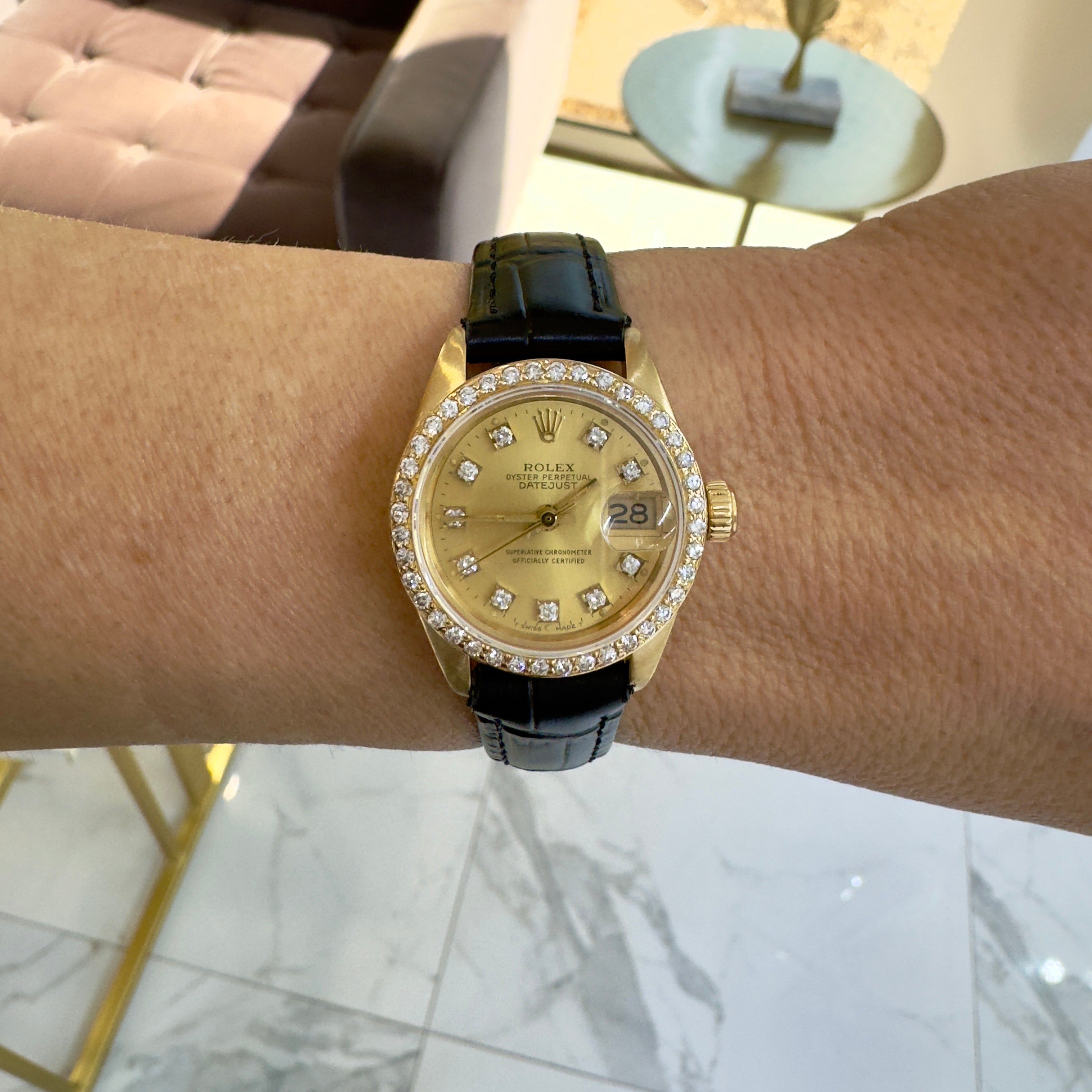 1982 Rolex Lady Datejust 26MM 6917 Champagne Diamond Bezel 18K Yellow Gold Watch