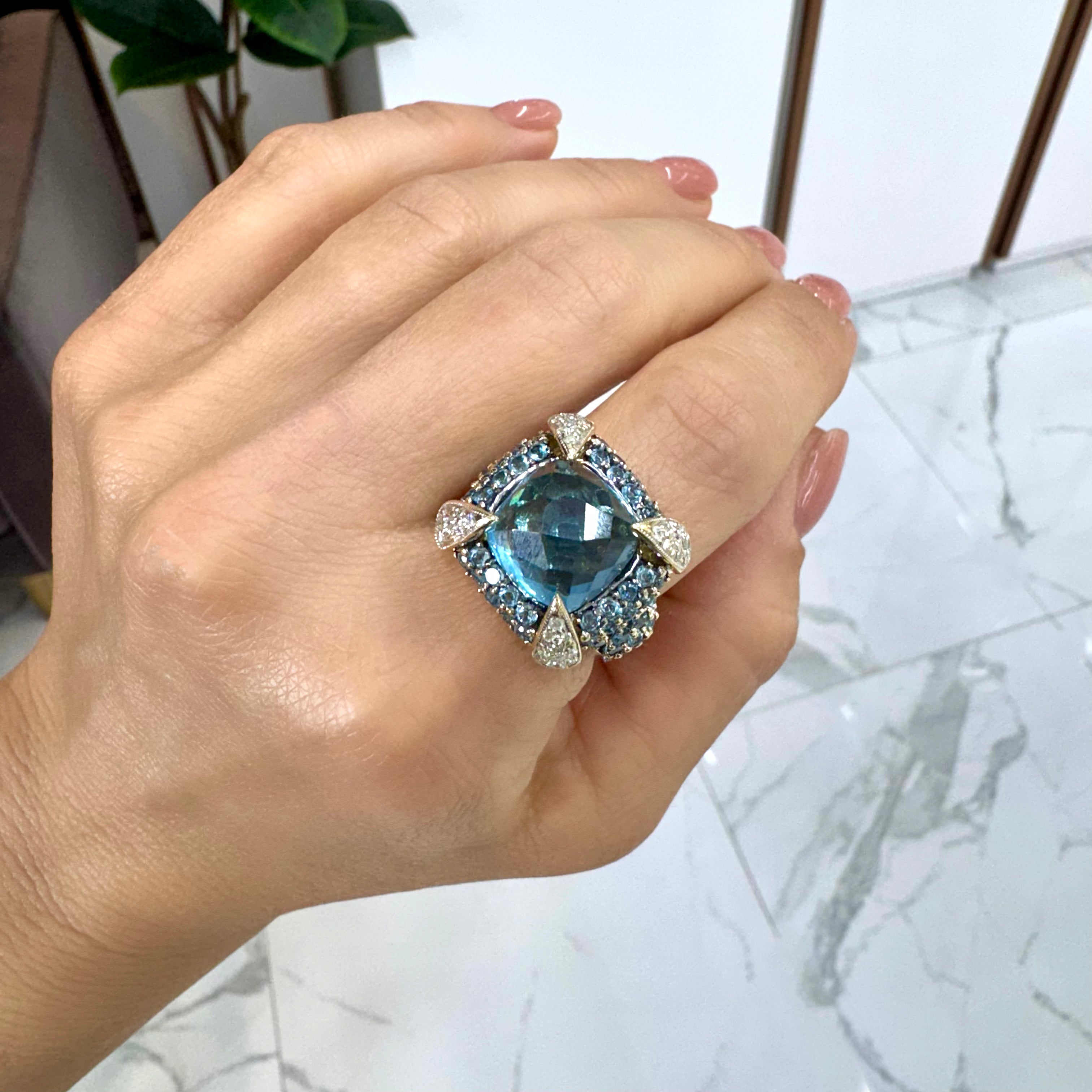 Ladies 14K Yellow Gold Blue Topaz Halo Claw Pave Diamond Cocktail Statement Ring