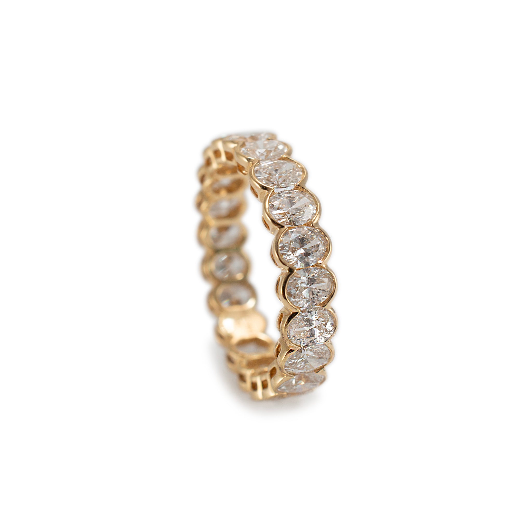 Ladies 18K Yellow Gold Full Eternity 3.17ct Oval Diamond Wedding Band