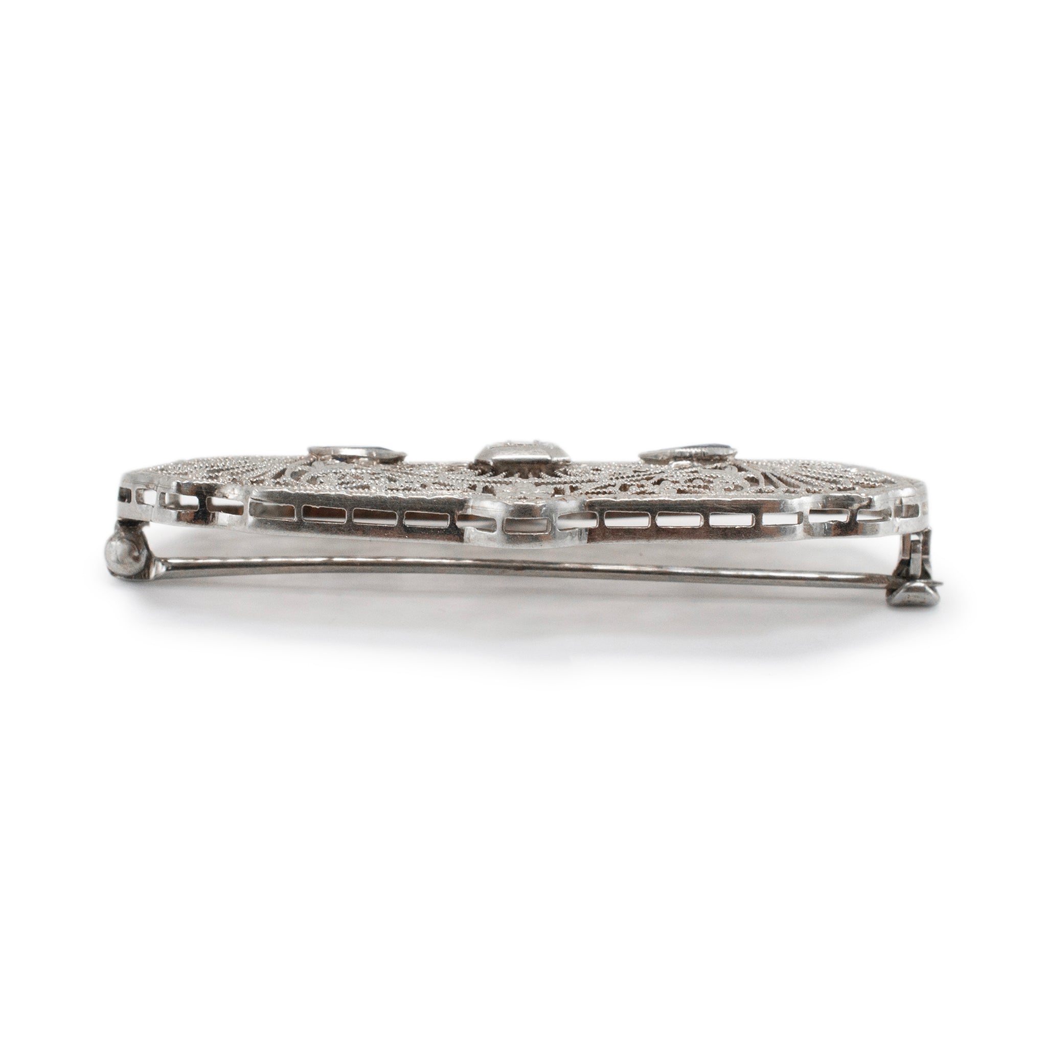 Antique Art Deco 10K White Gold Filigreed Diamond & Sapphire Brooch