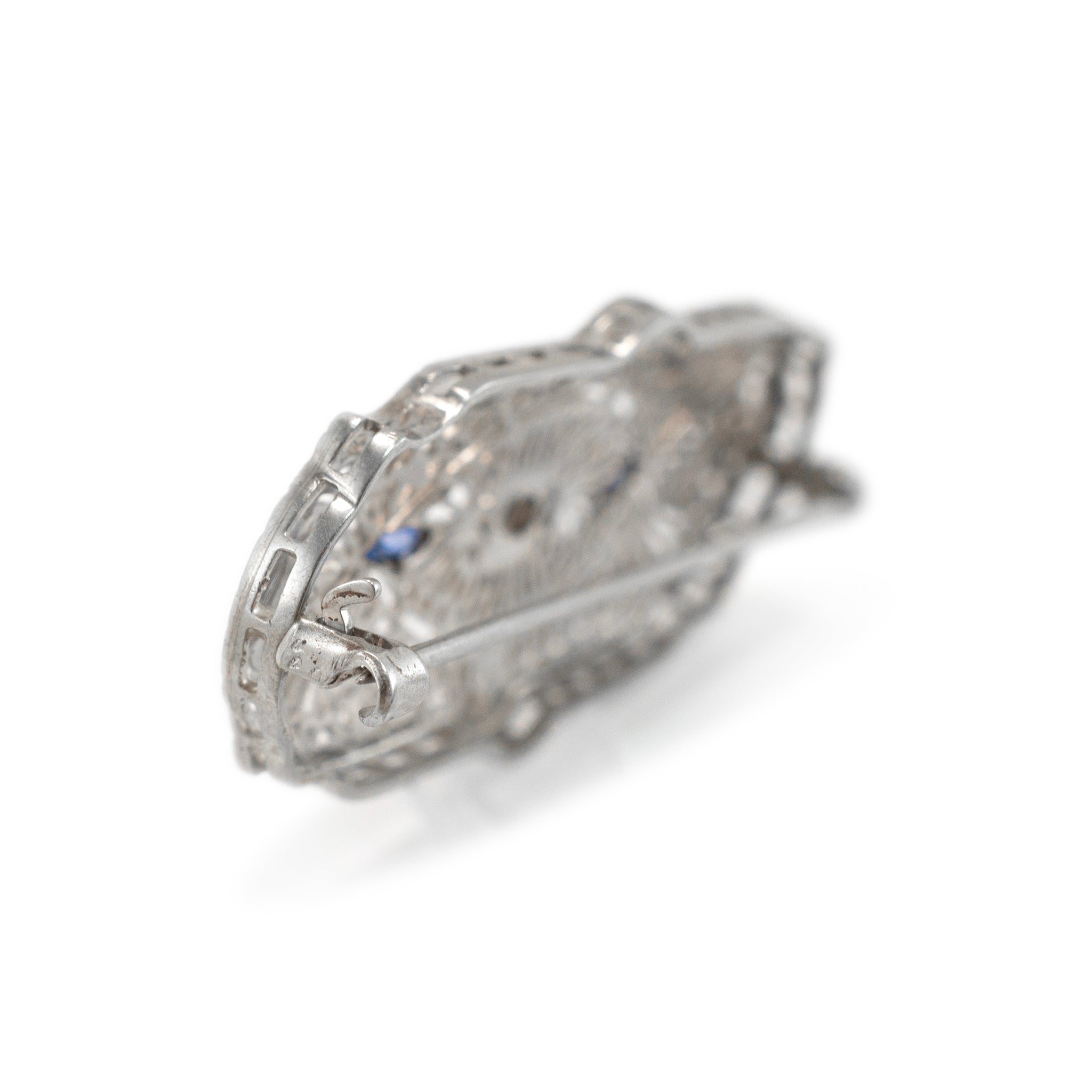 Antique Art Deco 10K White Gold Filigreed Diamond & Sapphire Brooch