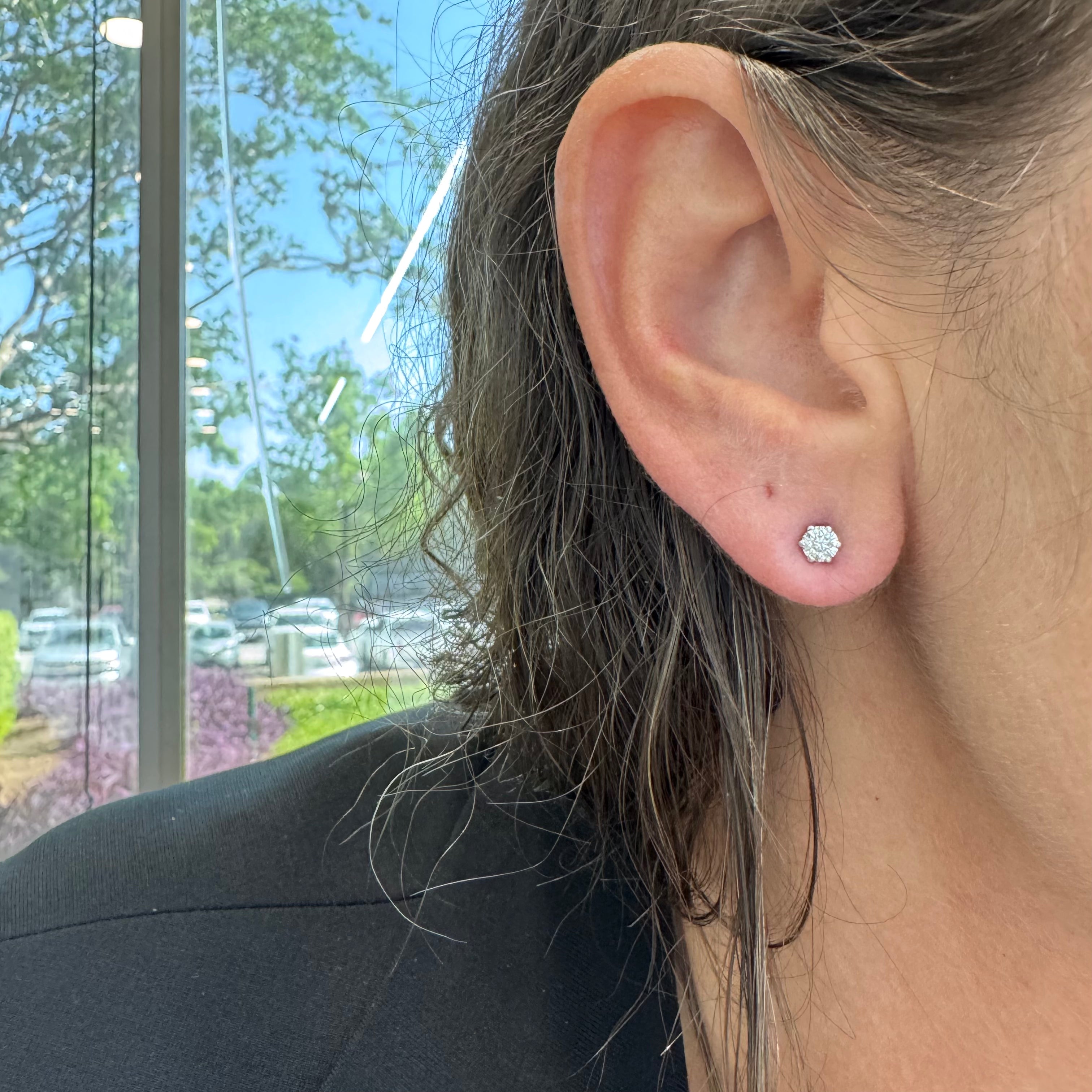 14K White Gold 6-Prong Screw Back 0.50ct Diamond Stud Earrings