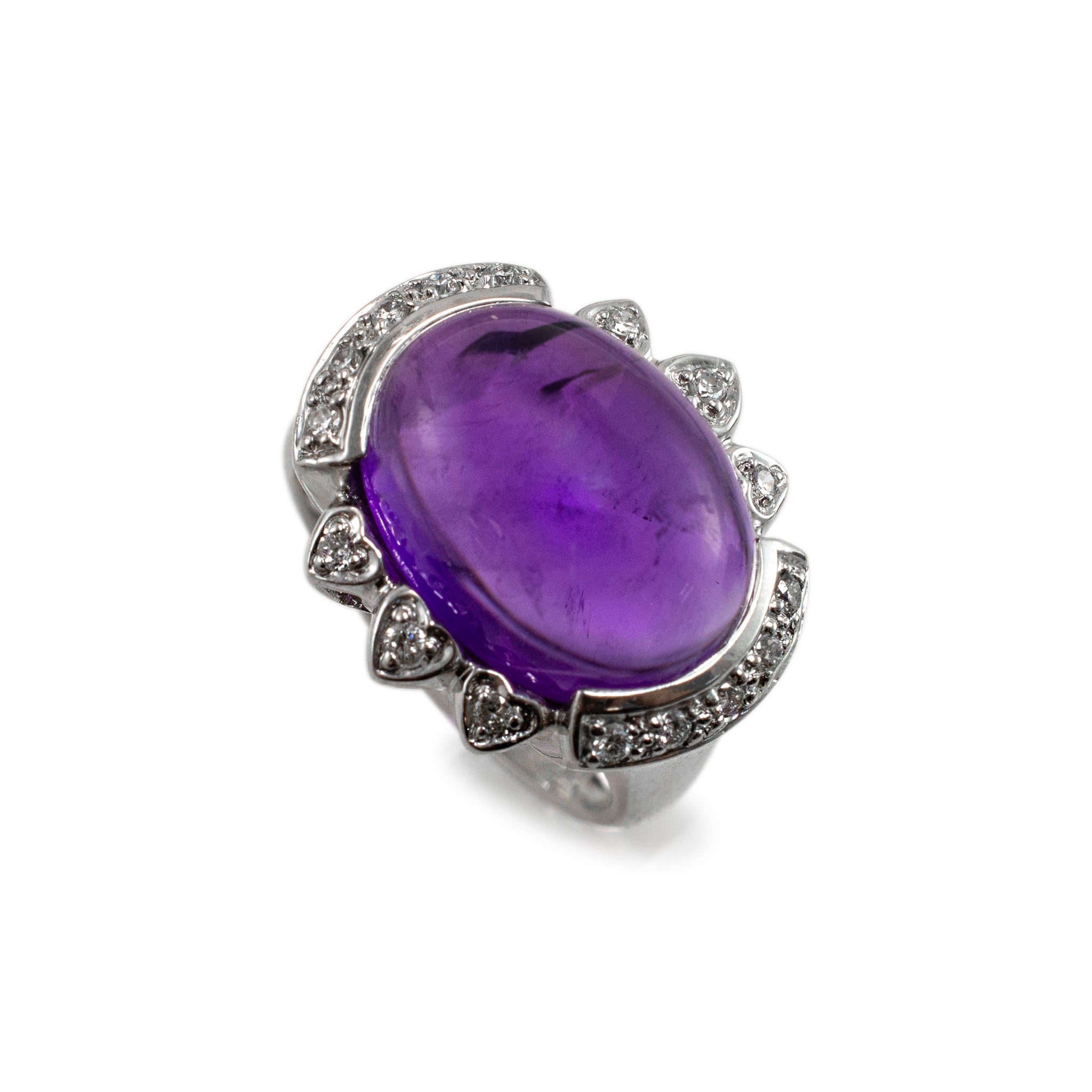 Vintage 18K White Gold Halo Diamond 7.44ct Amethyst Cabochon Cocktail Ring