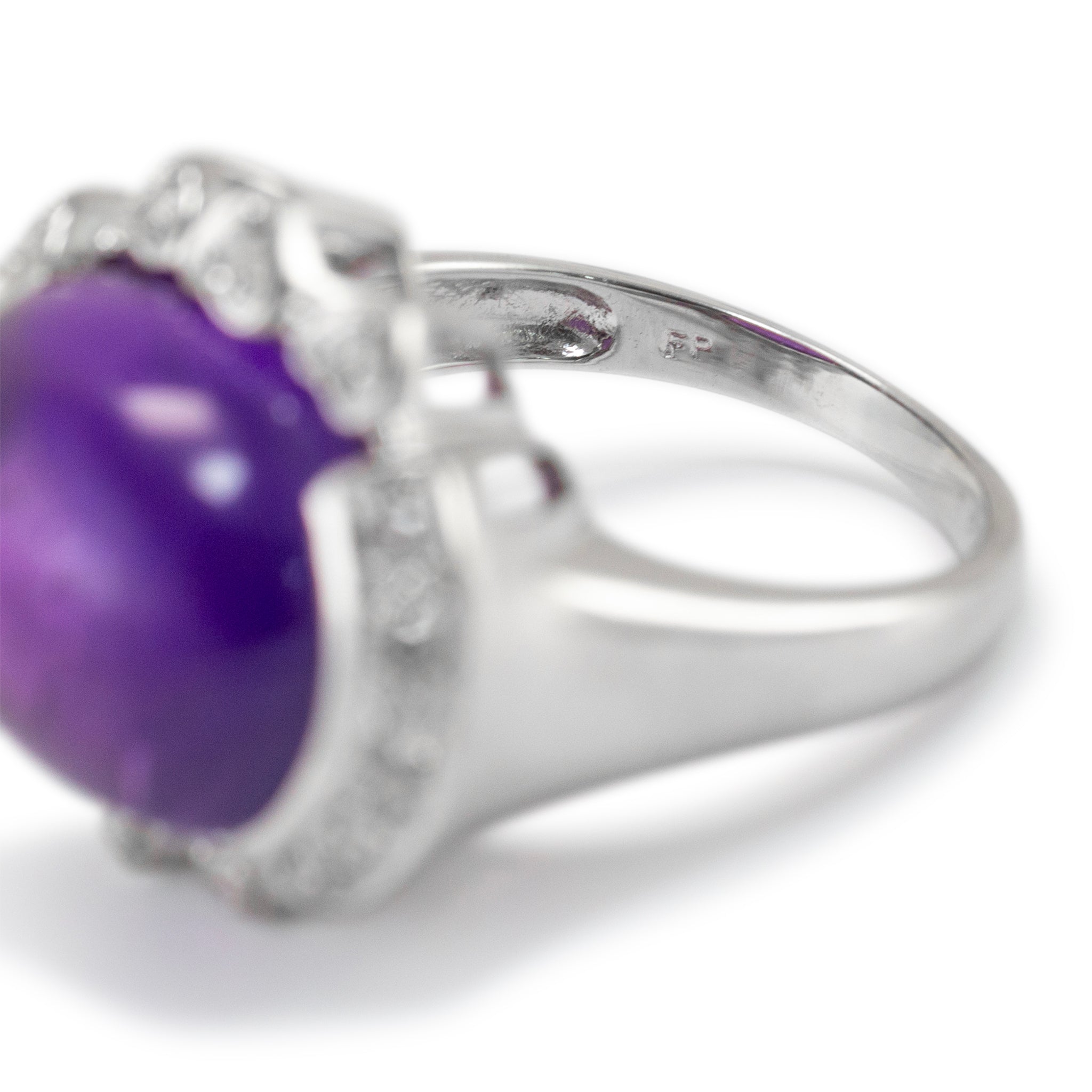 Vintage 18K White Gold Halo Diamond 7.44ct Amethyst Cabochon Cocktail Ring