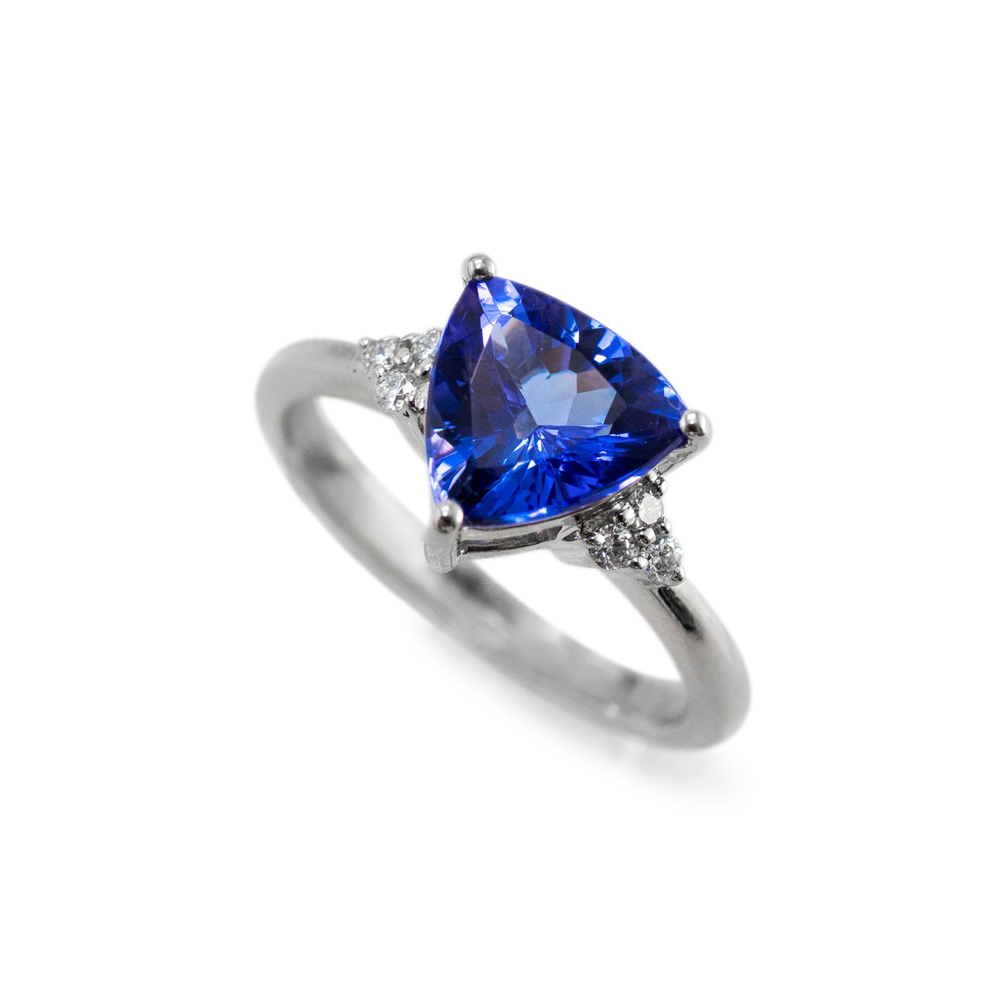 Ladies 950 Platinum Tanzanite Accented Diamond Cocktail Ring
