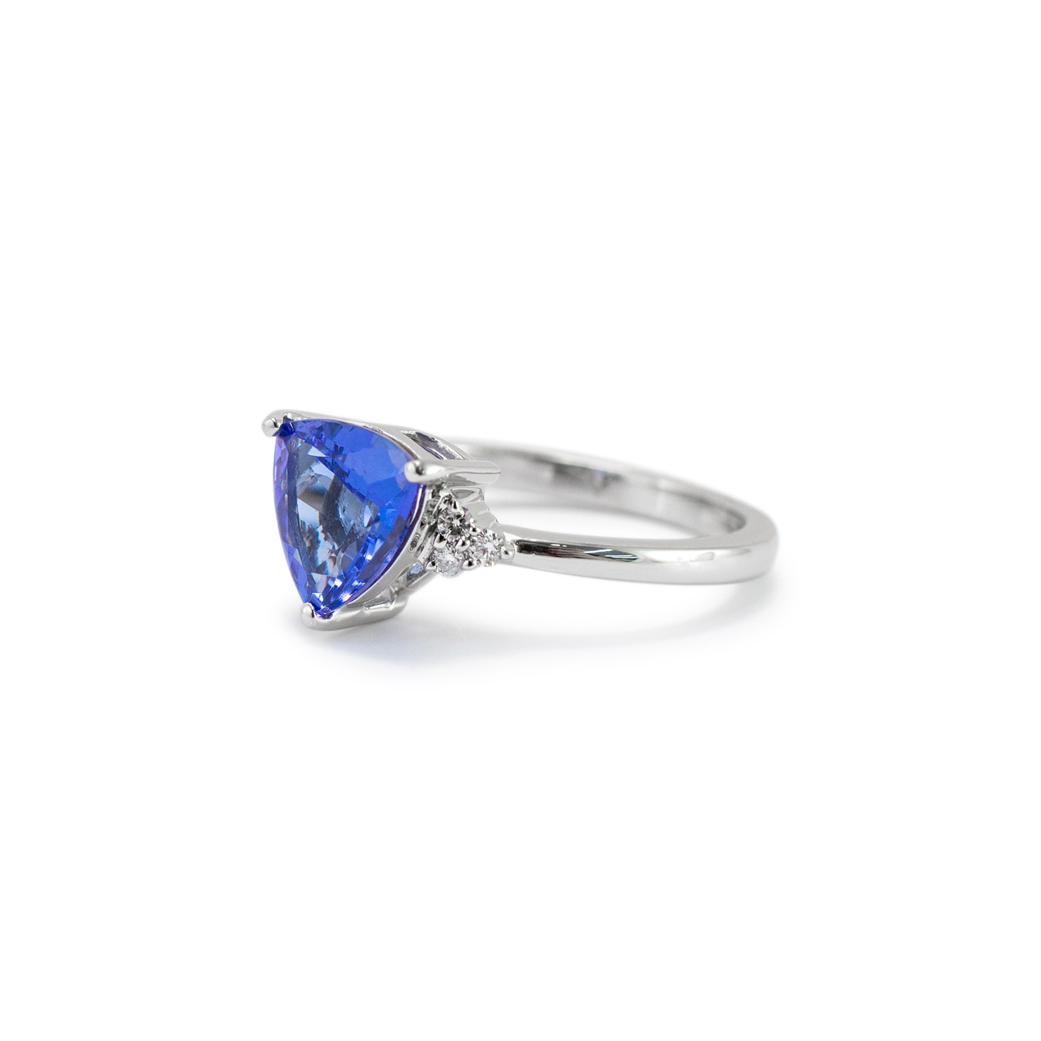 Ladies 950 Platinum Tanzanite Accented Diamond Cocktail Ring