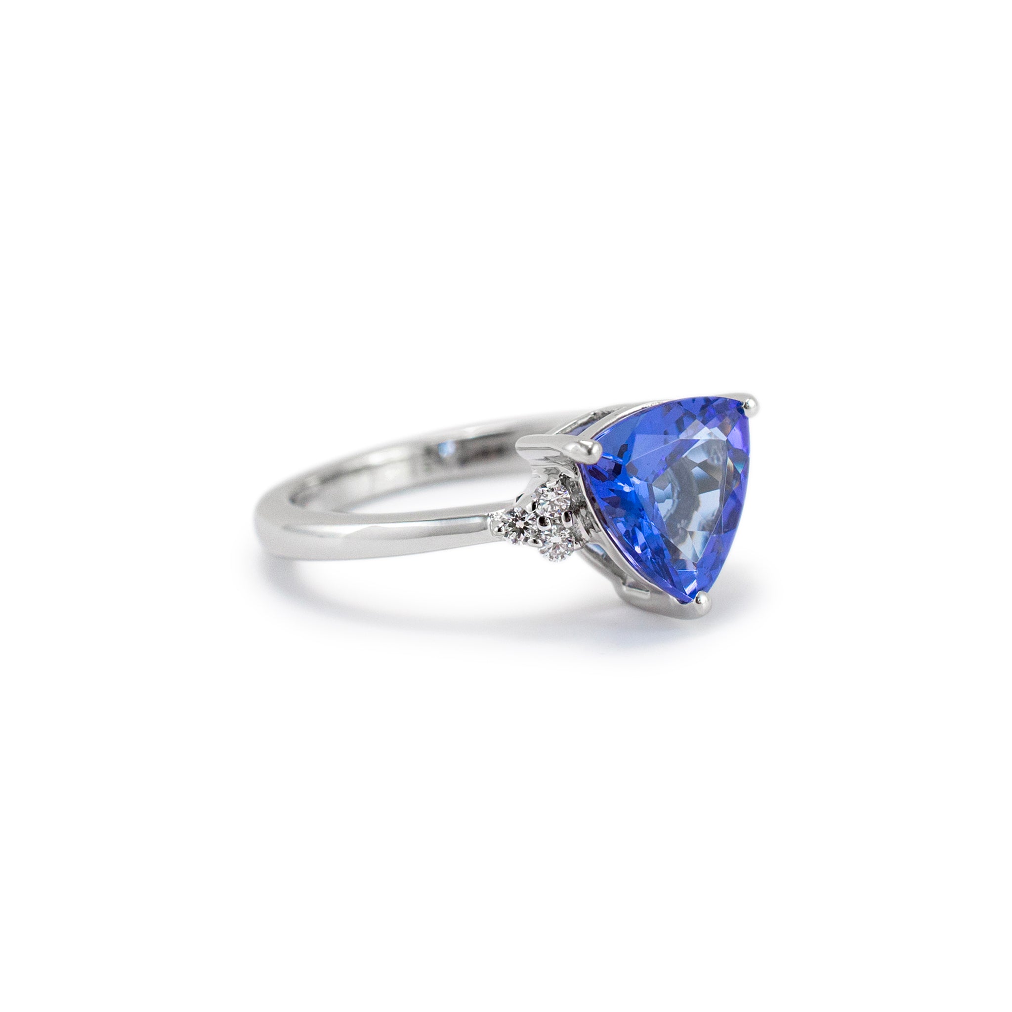 Ladies 950 Platinum Tanzanite Accented Diamond Cocktail Ring