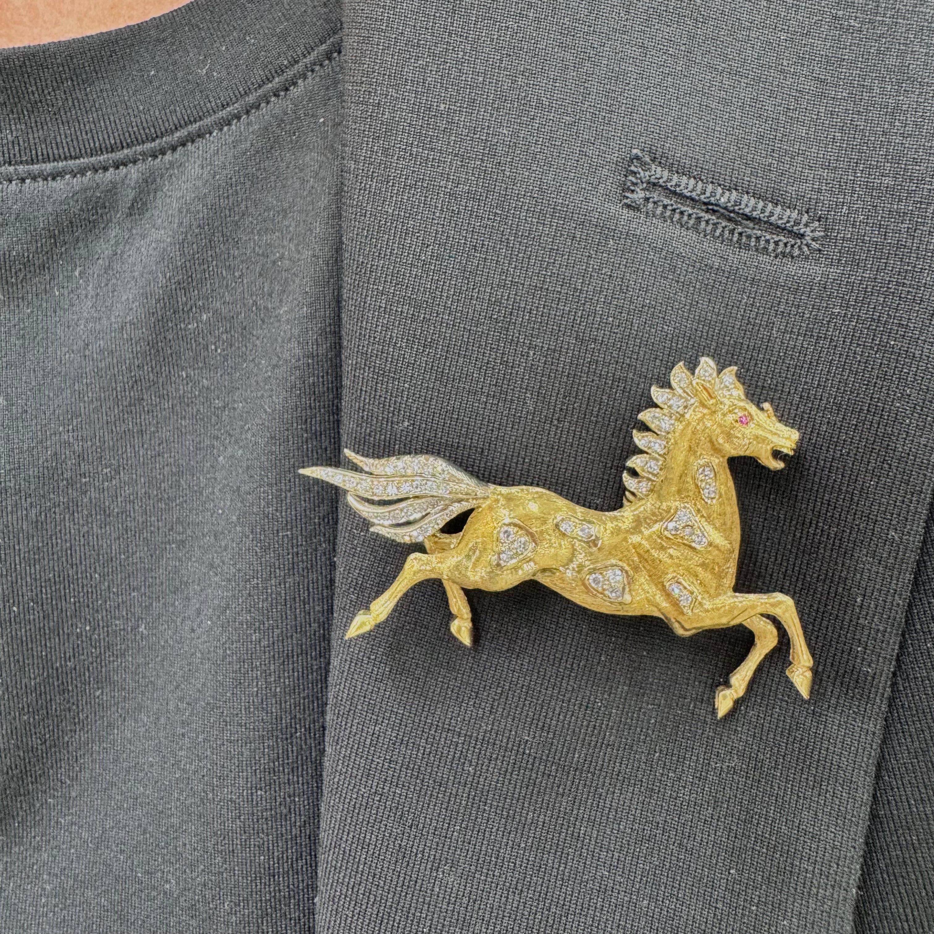 Vintage 18K Yellow and White Gold Ruby Eye Diamond Horse PIN