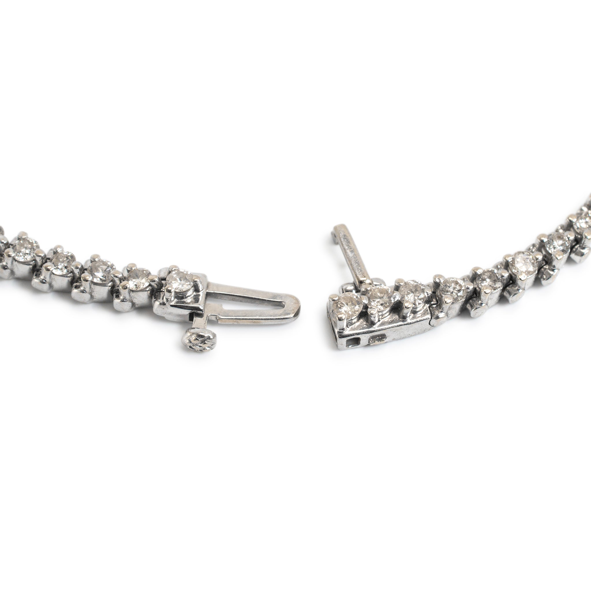 Ladies 14K White Gold 3-Prong 2.28ct Diamond Tennis Bracelet