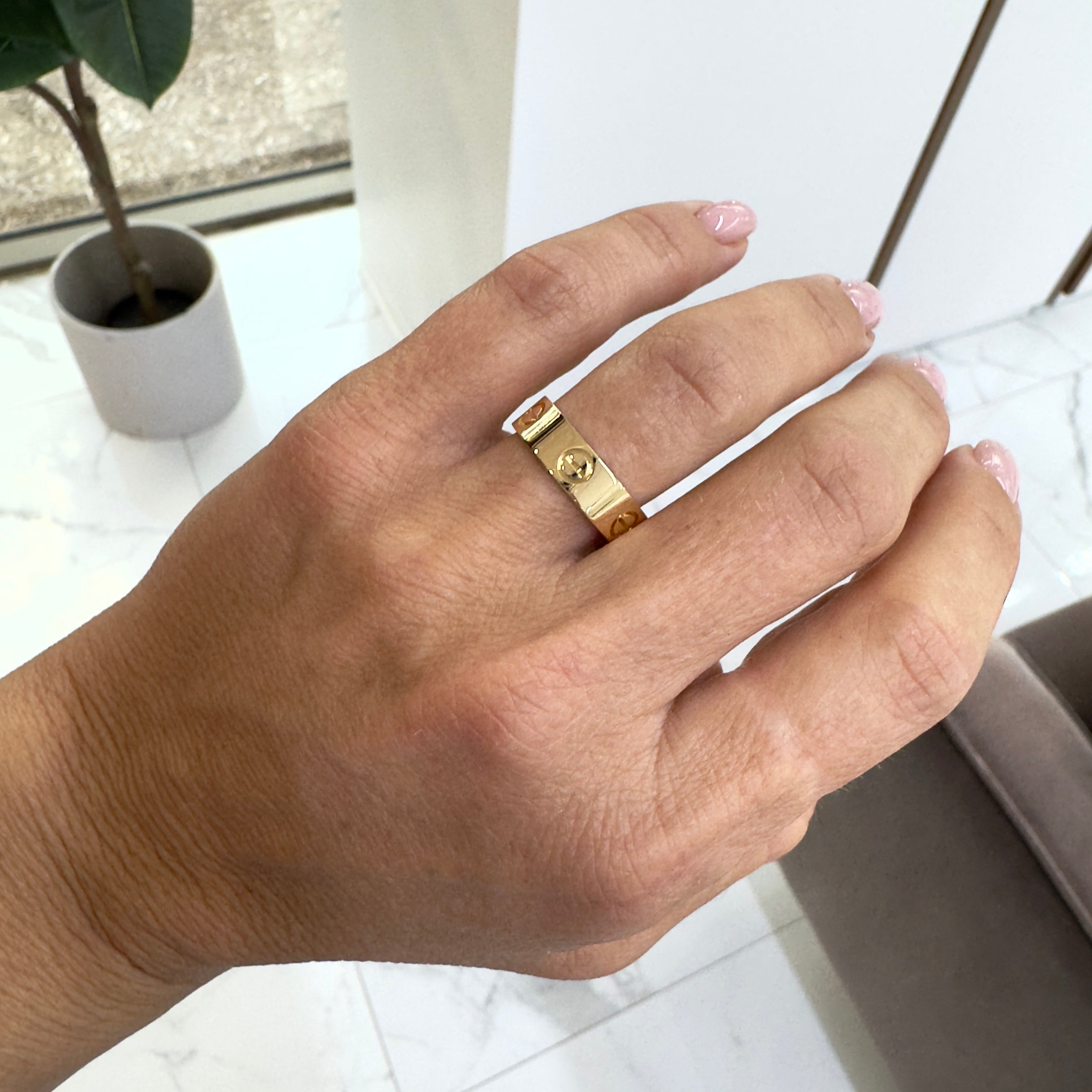 Cartier Classic Model Love 18K Yellow Gold Wedding Band Ring