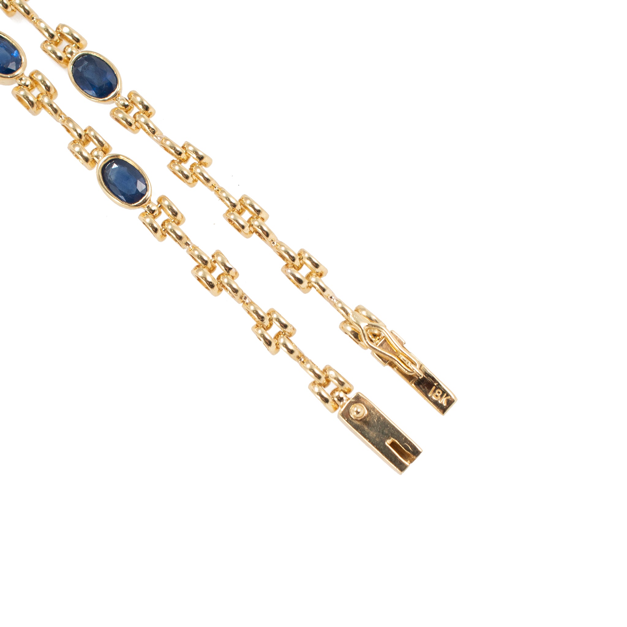 Vintage Ladies 18K Yellow Gold 10.12ct Blue Oval Sapphires Link Chain Necklace