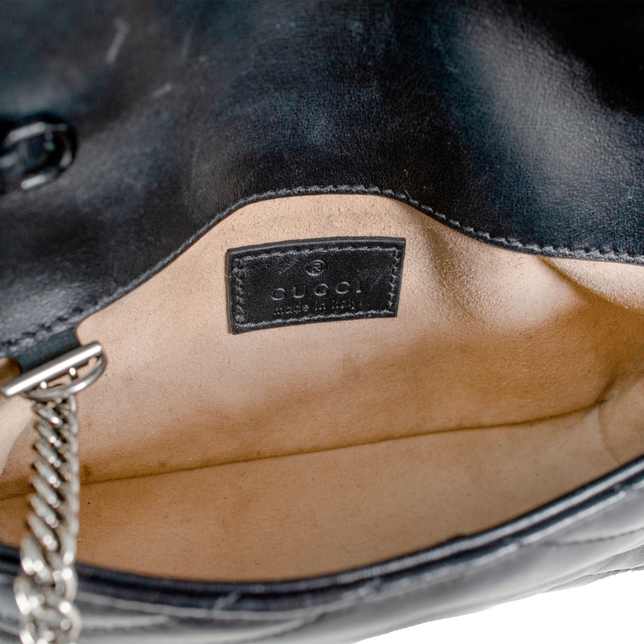 Gucci GG Black Calfskin Matelasse Monochrome Marmont Chain Belt Bag