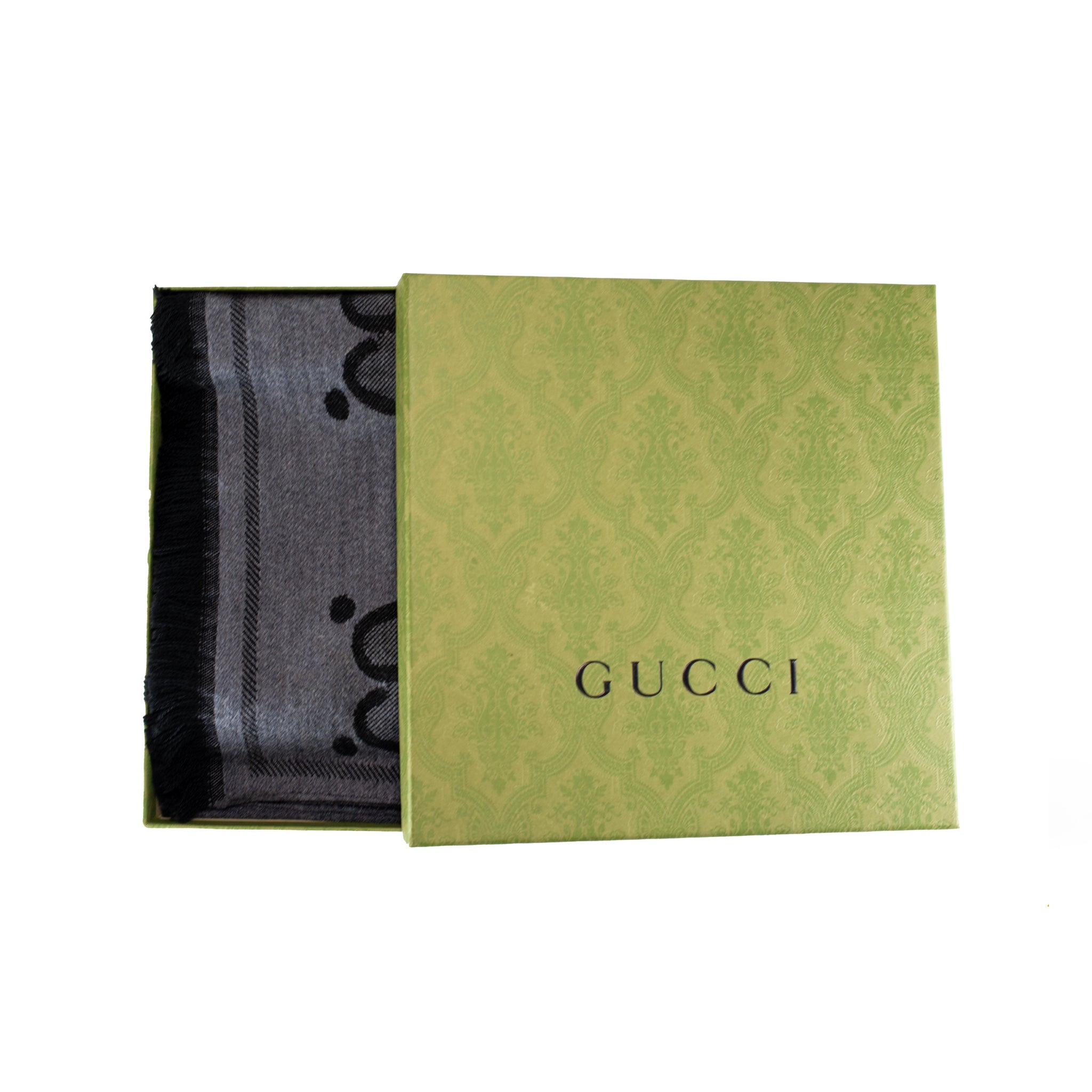 Gucci Gg Jumbo Wool Silk Jacquard Scarf in Grey and Black Cashmere Scarf