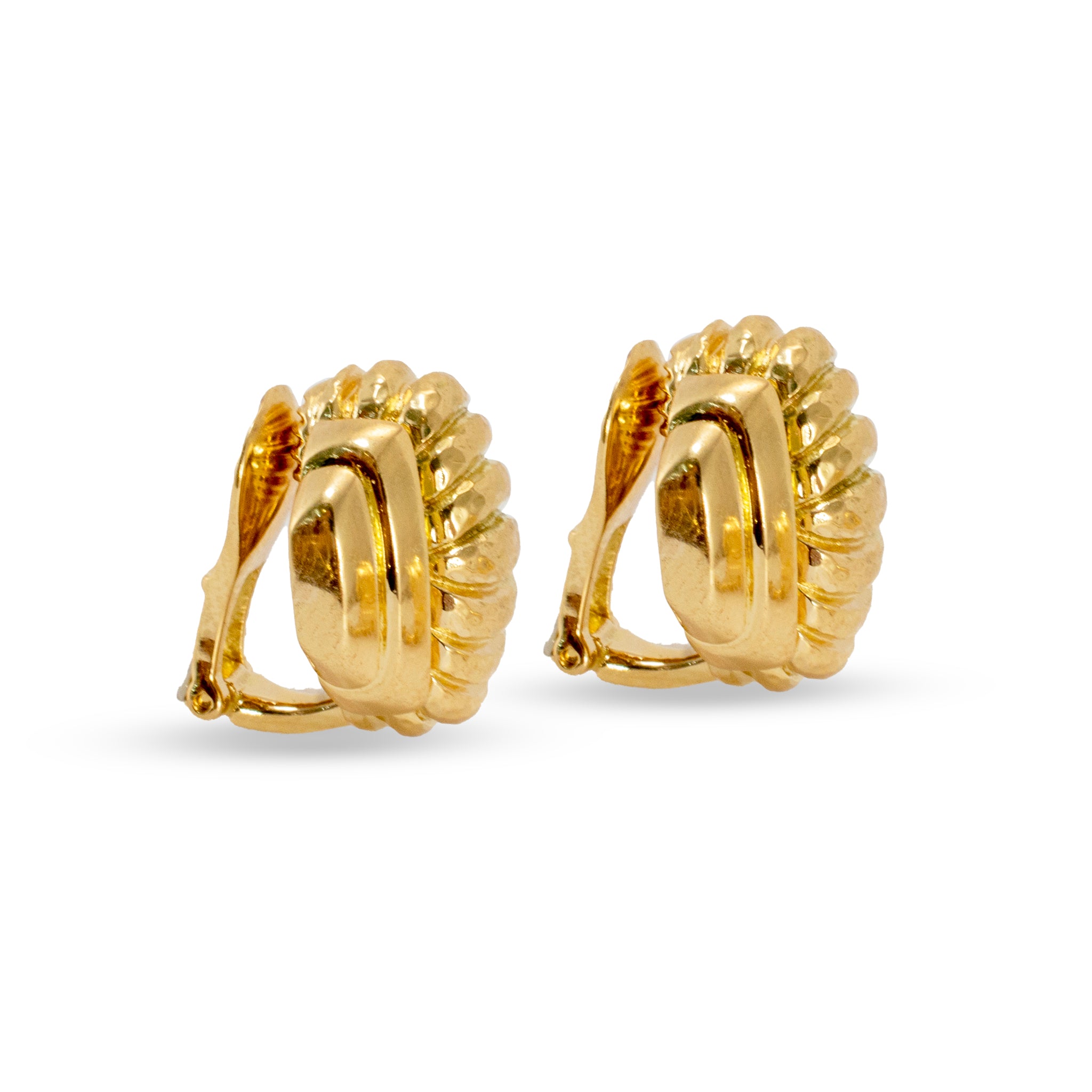 Vintage David Webb 18K Yellow Gold Hammered Dome Clip Earrings