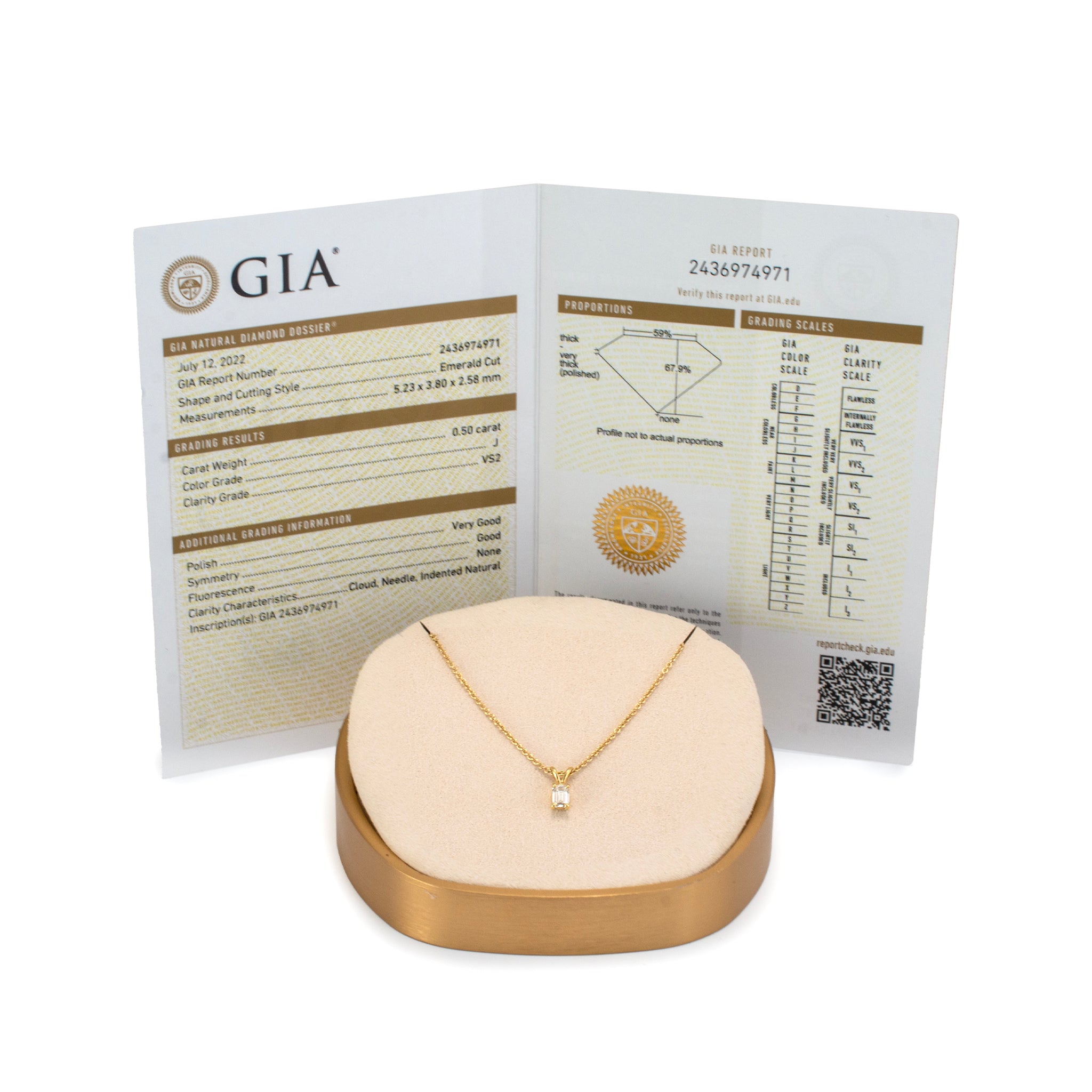 Ladies 18K Yellow Gold GIA 0.50ct Emerald Cut 4 Prong Solitaire Pendant Necklace