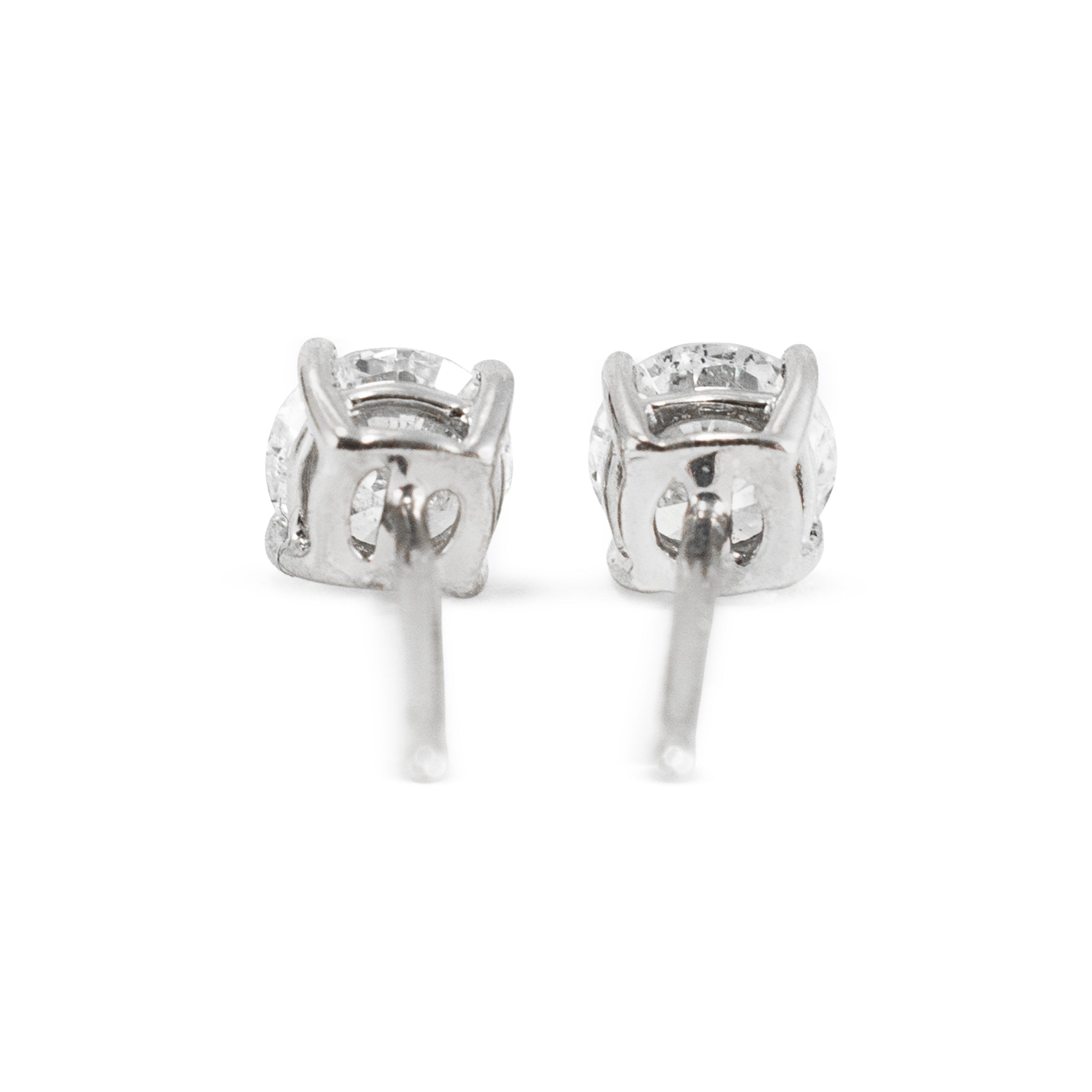 Unisex 18K White Gold 4 Prong Push Back 0.60ct Round Diamond Stud Earrings