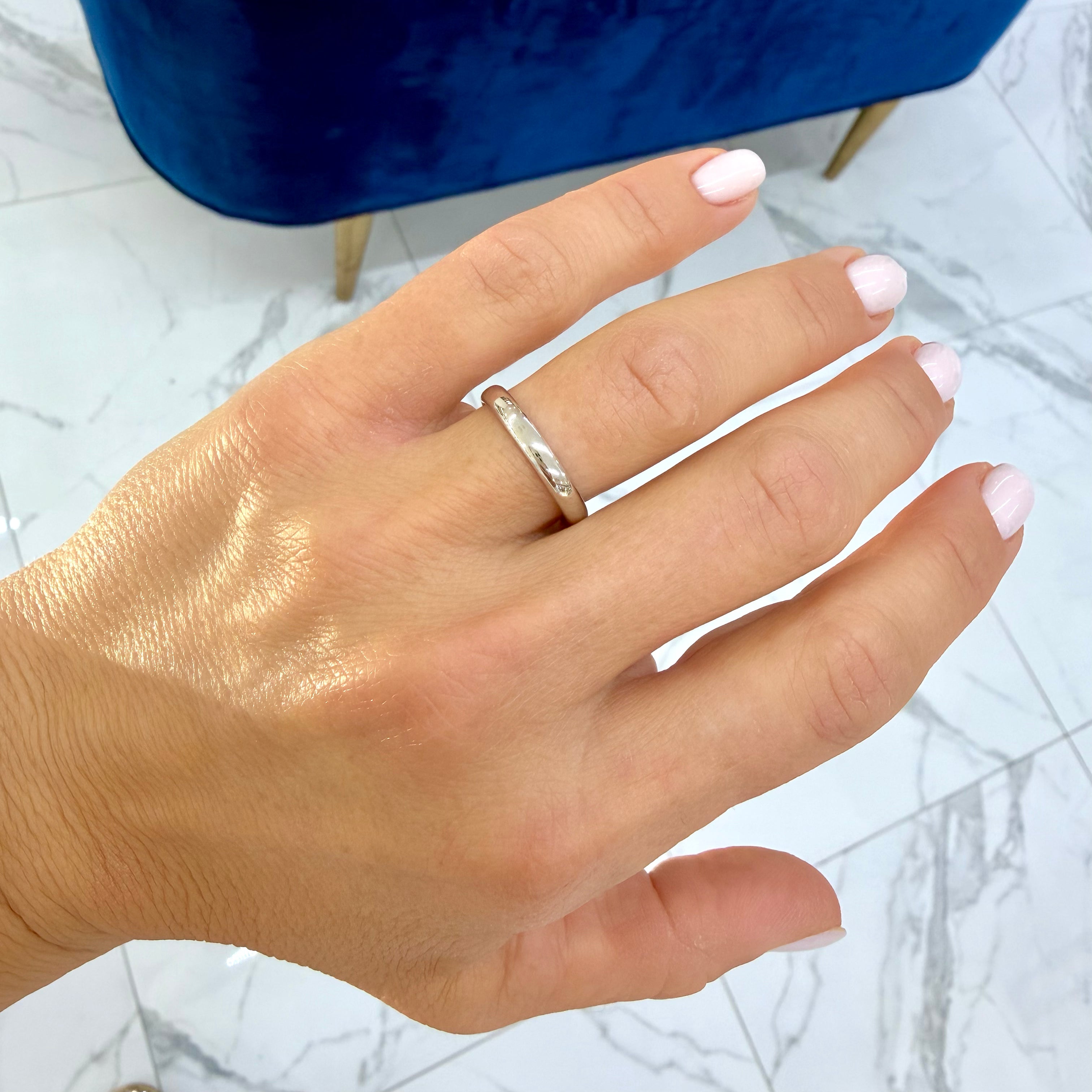 Ladies Tiffany & Co. Tiffany Forever 950 Platinum 3MM Wedding Band Ring