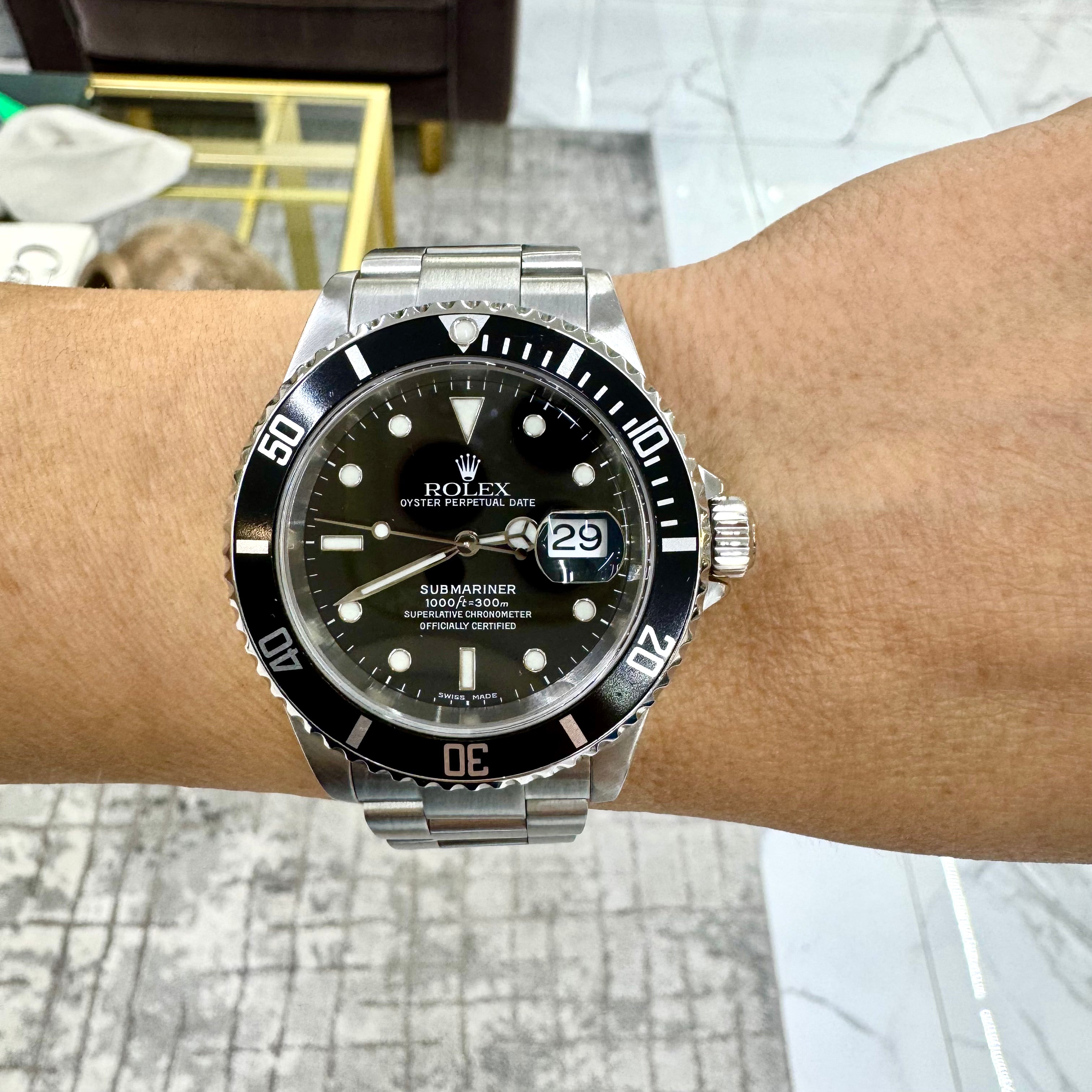 2002 Rolex Submariner Date 40MM 16610T Black Dial Oyster Stainless Steel Watch