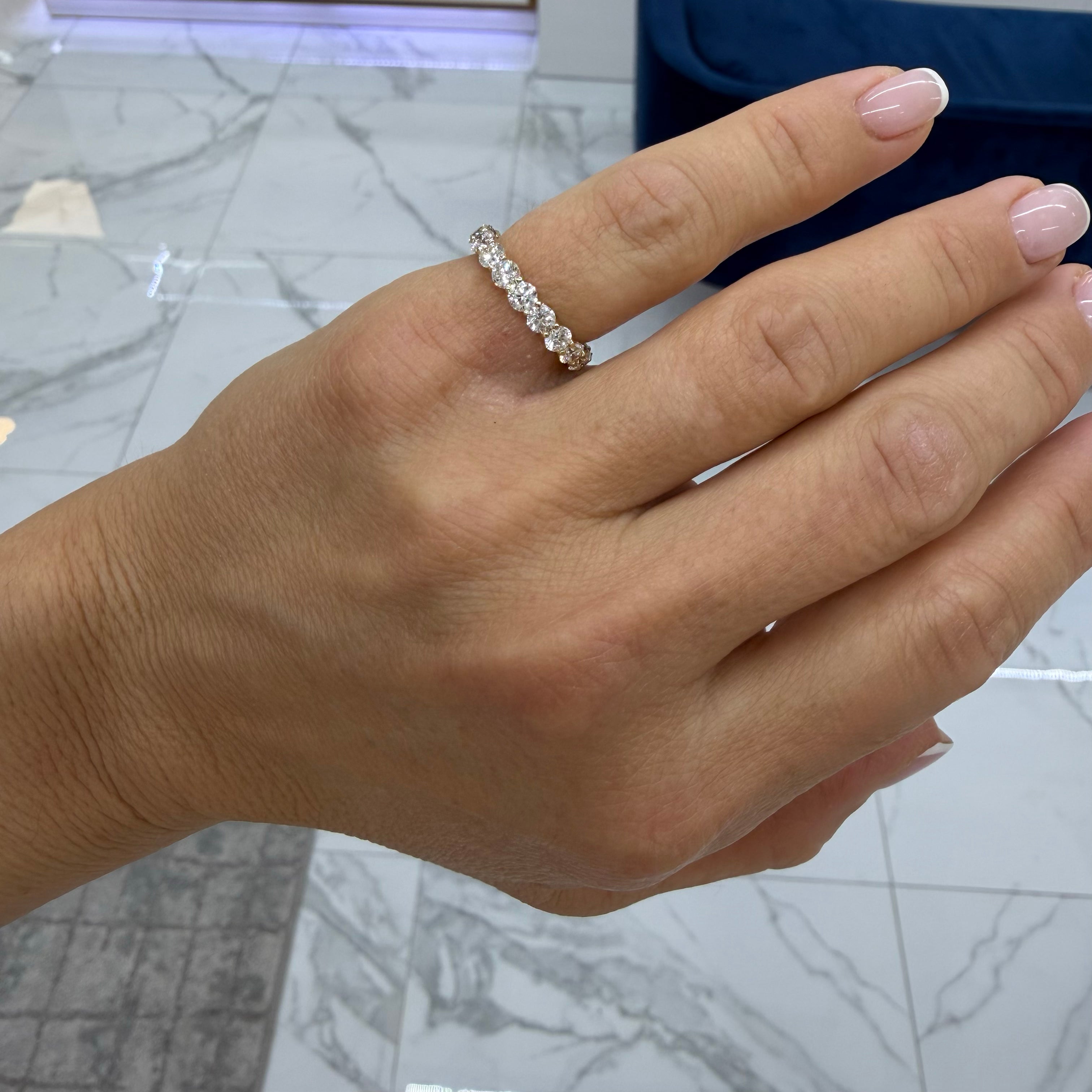 Ladies 14K Yellow Gold 2.32ct Round Diamond Full Eternity Wedding Band Ring