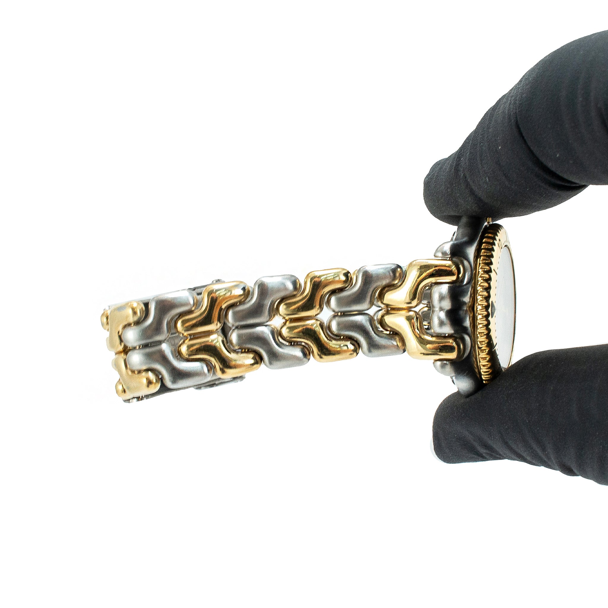 Ladies Tag Heuer Professional 2000 27MM WG1322 RO Two Tone Steel Quartz Watch