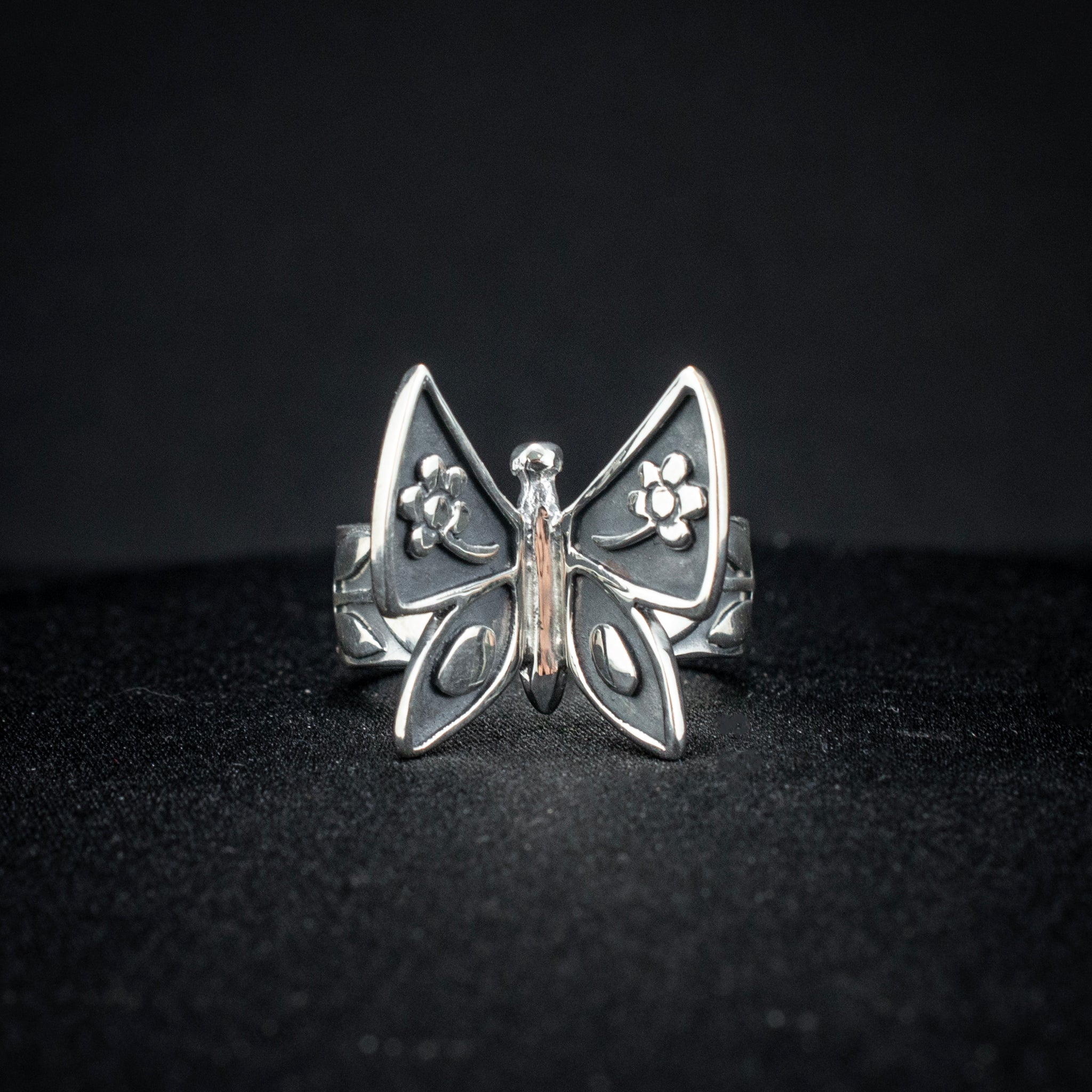 James Avery Mariposa Ster/925 Silver butterfly Cocktail Ring 10.70g 7"