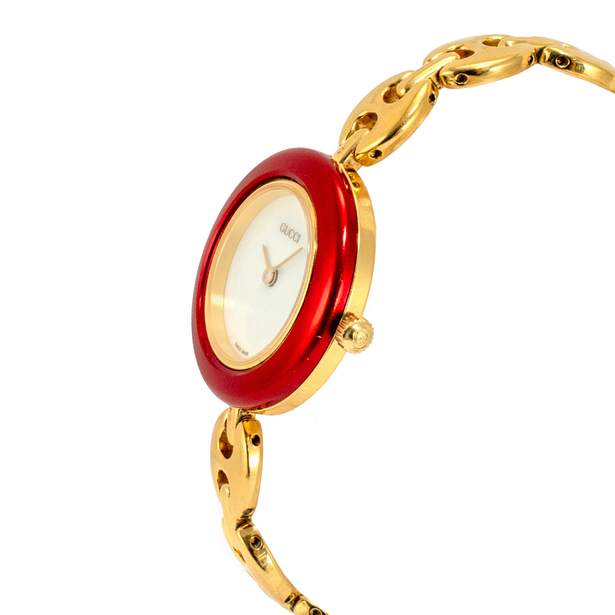 Ladies Gucci Cherry Red Bezel 26MM 11/12.2 Gold-Plated Gucci Puff Quartz Watch