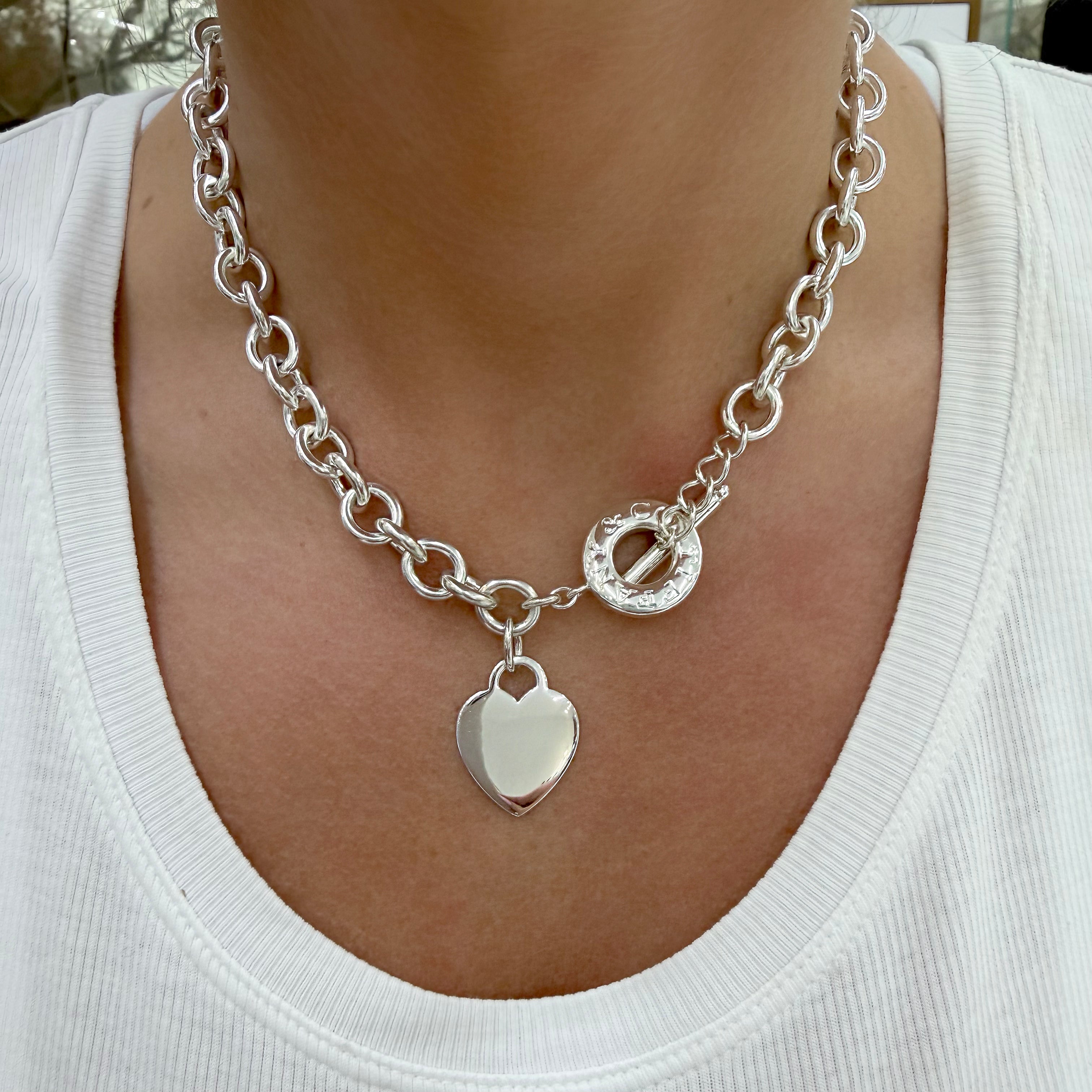 Tiffany & Co. Heart Tag Toggle 925 Sterling Silver Charm Pendant Link Necklace