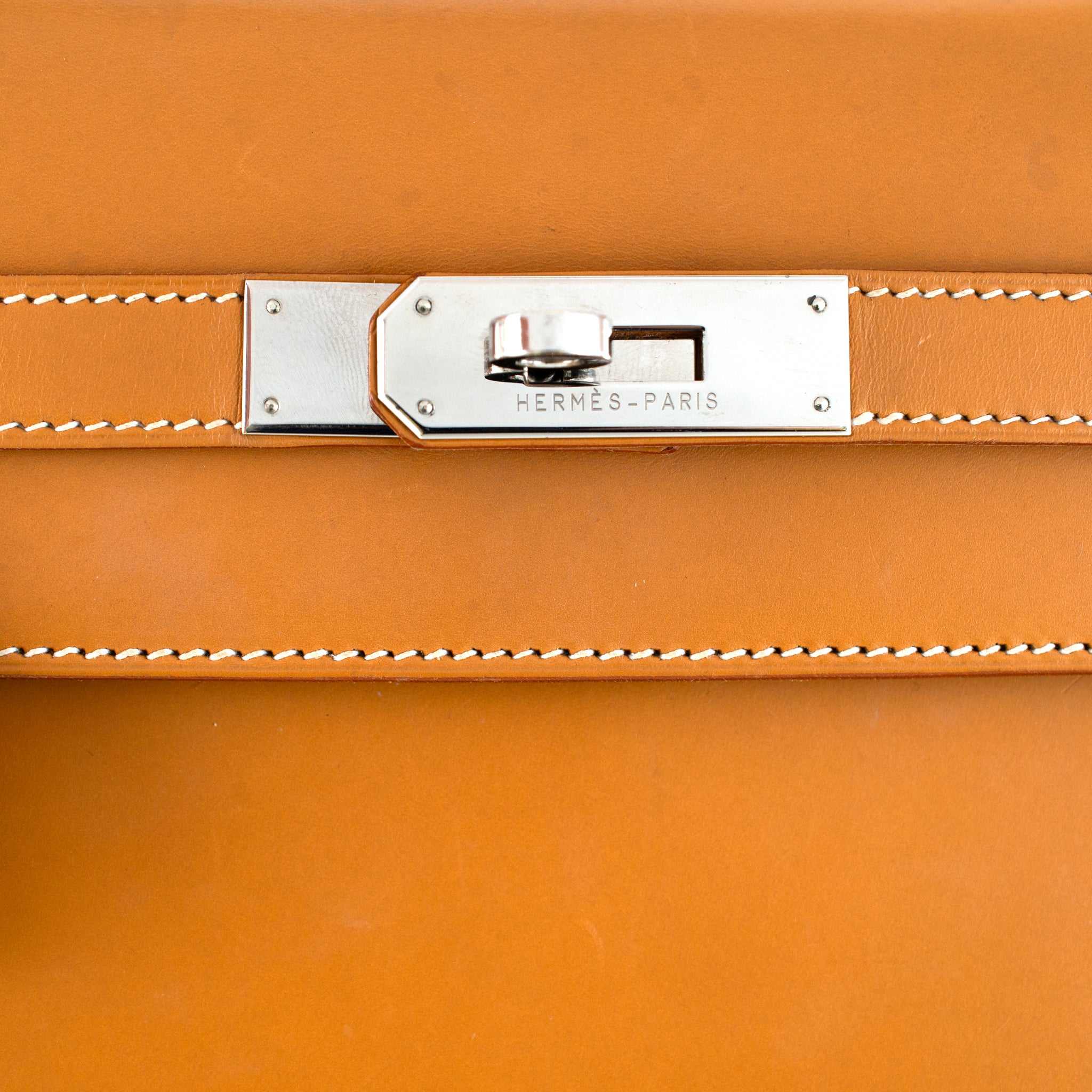 Hermès Kelly 32 Gold Box Calf Leather Palladium Hardware Top Handle Bag