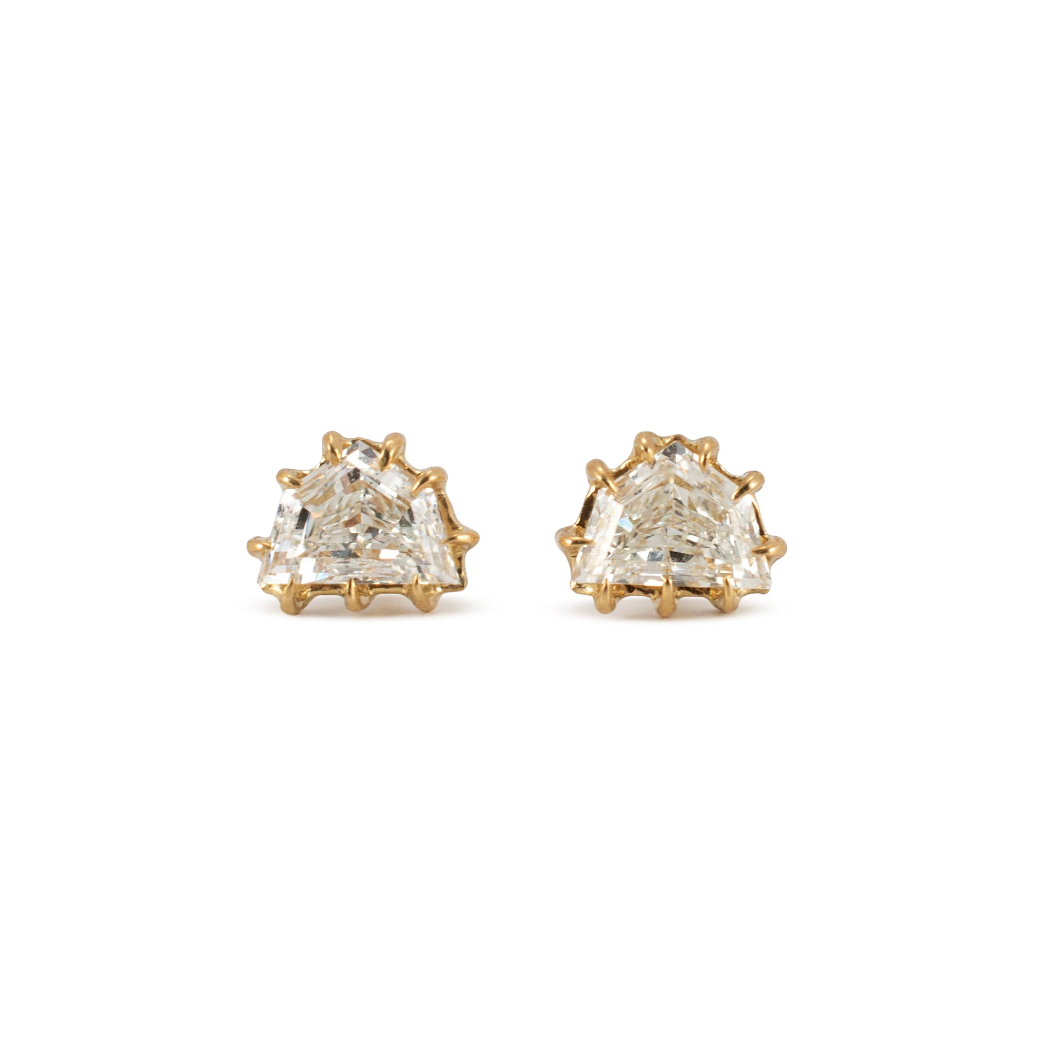Ladies 14K Yellow Gold 0.53ct Shield Cut Diamond Nine Prongs Stud Earrings