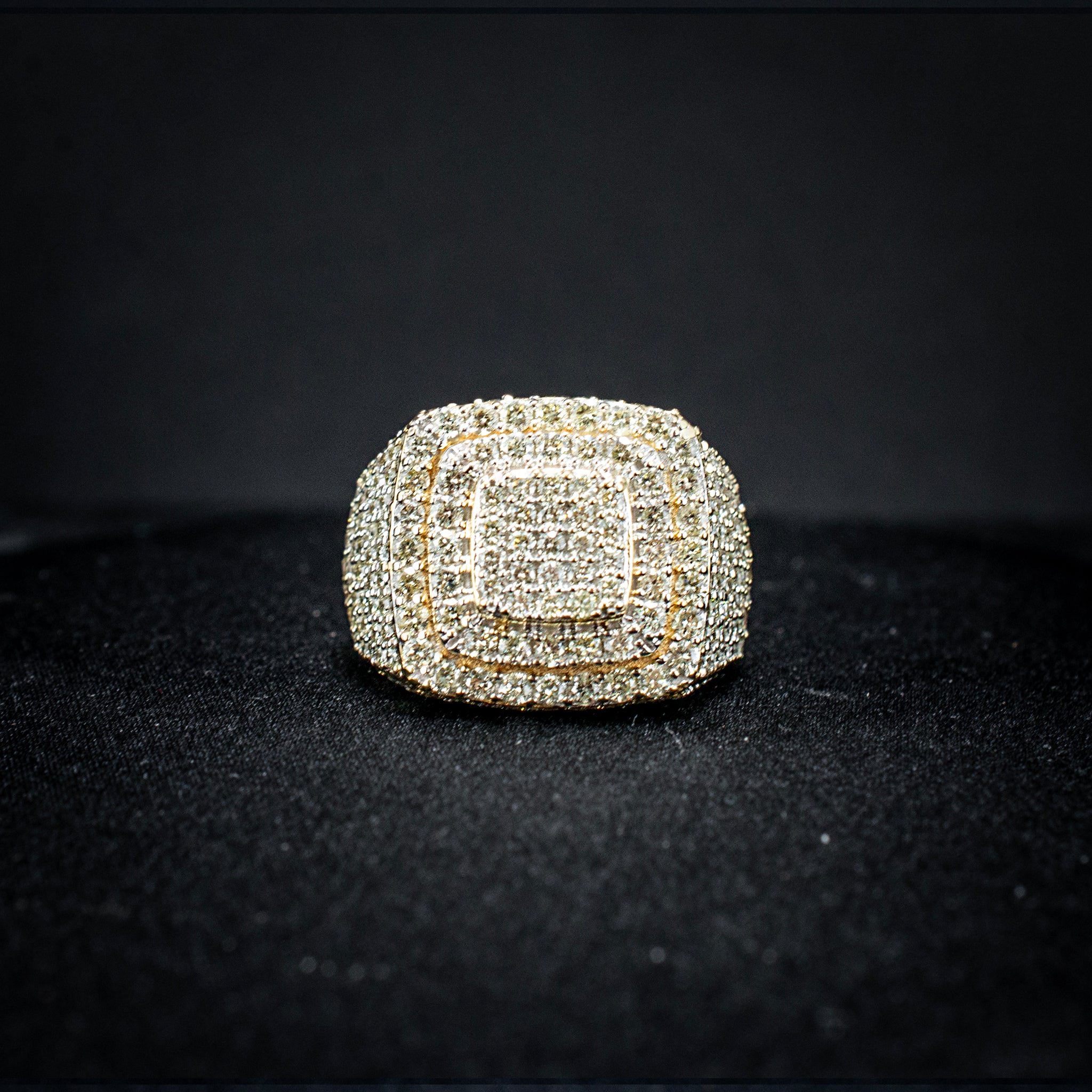 Unisex 10K Yellow 15.62G 3.2ct Modern Style Cluster Gal-Jewelry Ring W/D 7½"