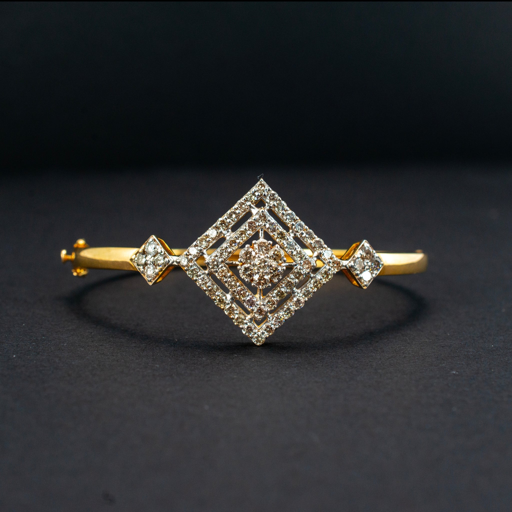 Jewelry Bracelet W/D Bangle Vintage 6½" Bangle Vintage 6½" 18K Rose 15.6g