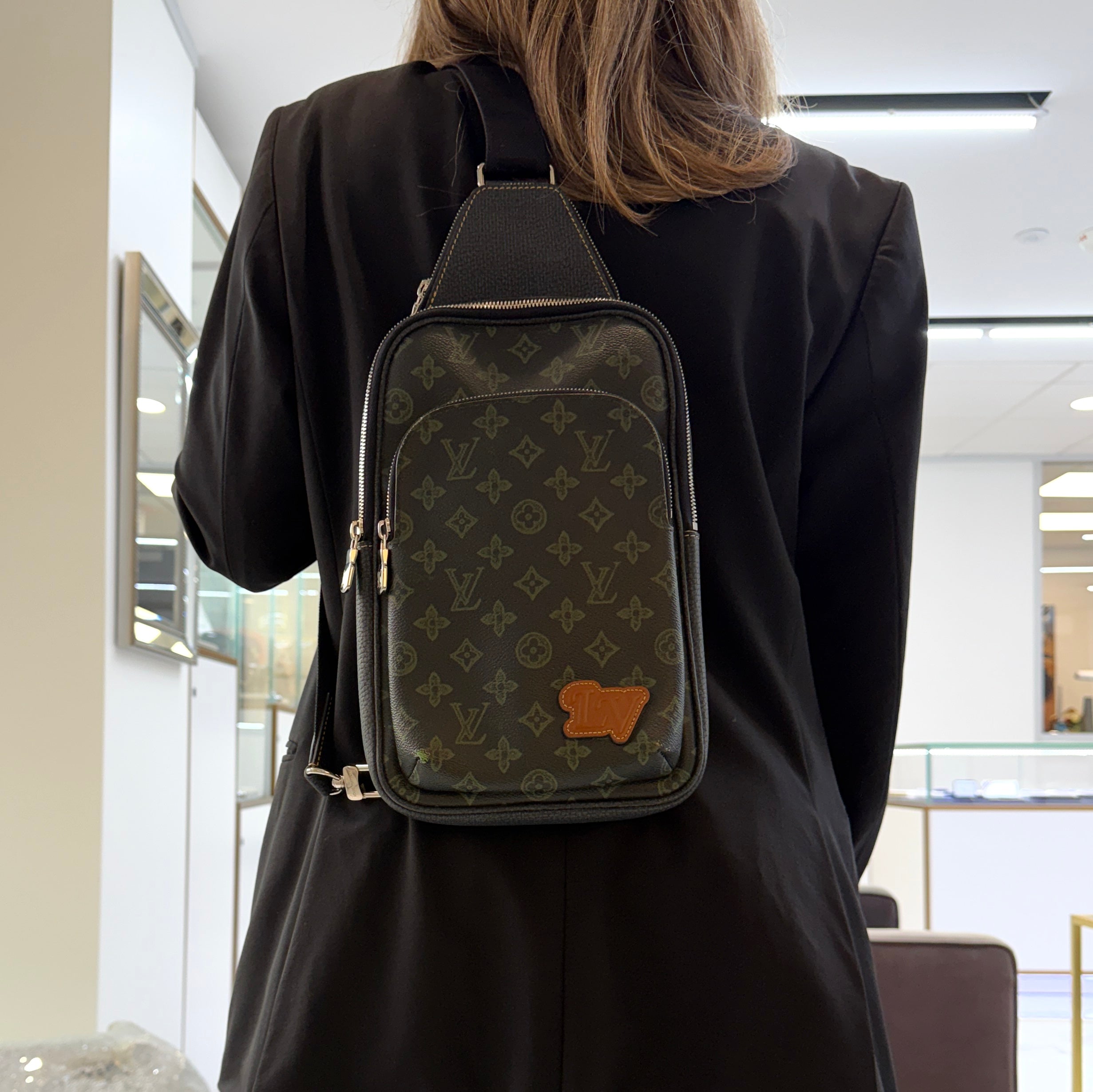 Louis Vuitton Monogram Green Avenue Slingbag Crossbody Bag