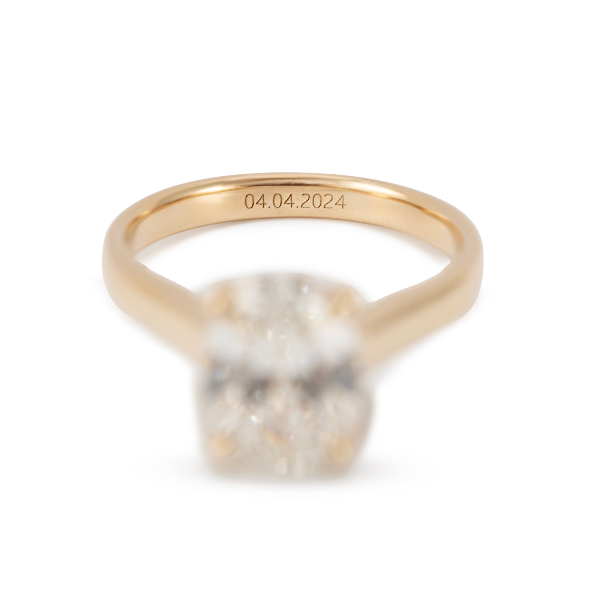 18K Yellow Gold 2.10ct Igi Oval Lab Grown Diamond Solitaire Engagement Ring