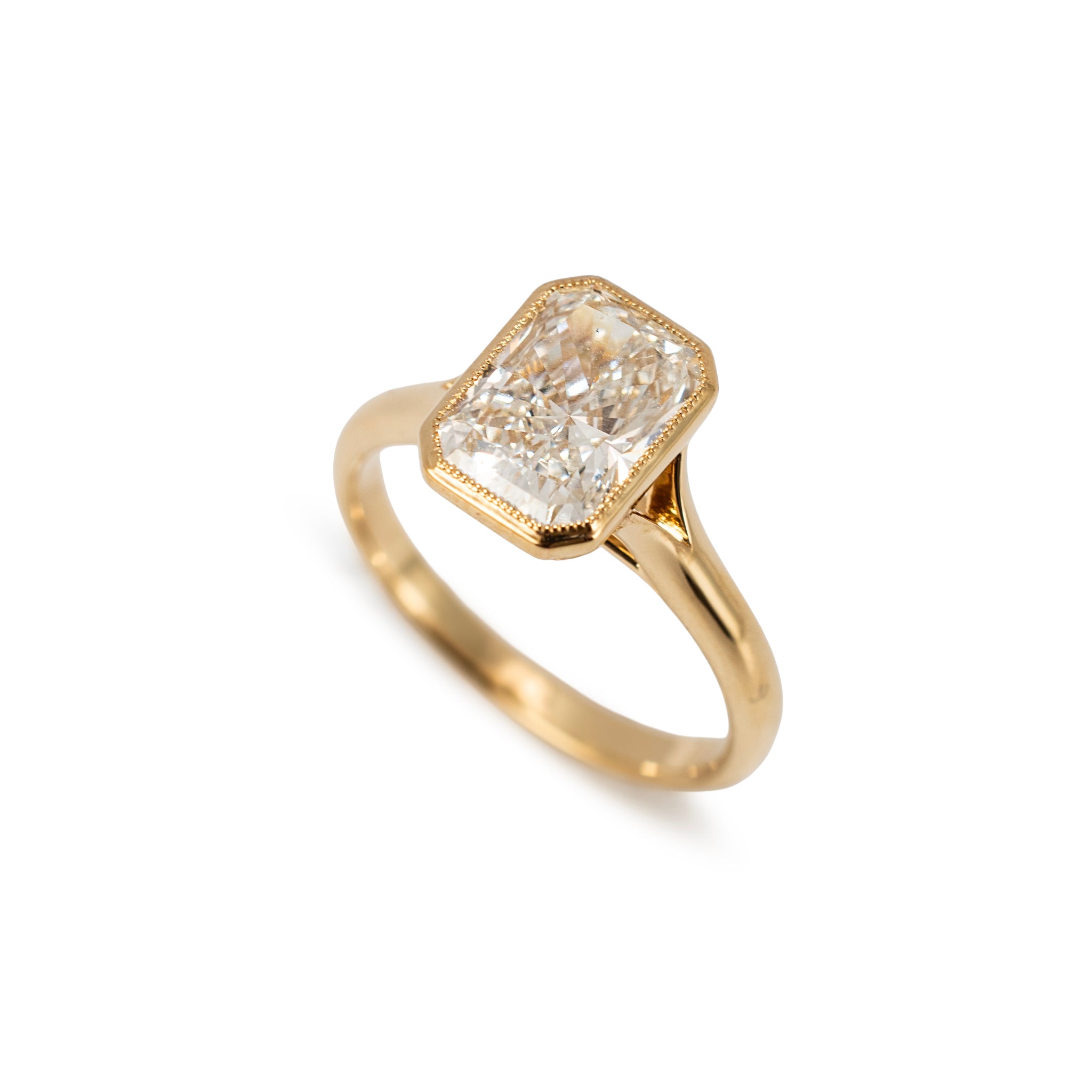 18K Yellow Gold 2.56ct Radiant Lab Grown Diamond Bezel Set Engagement Ring