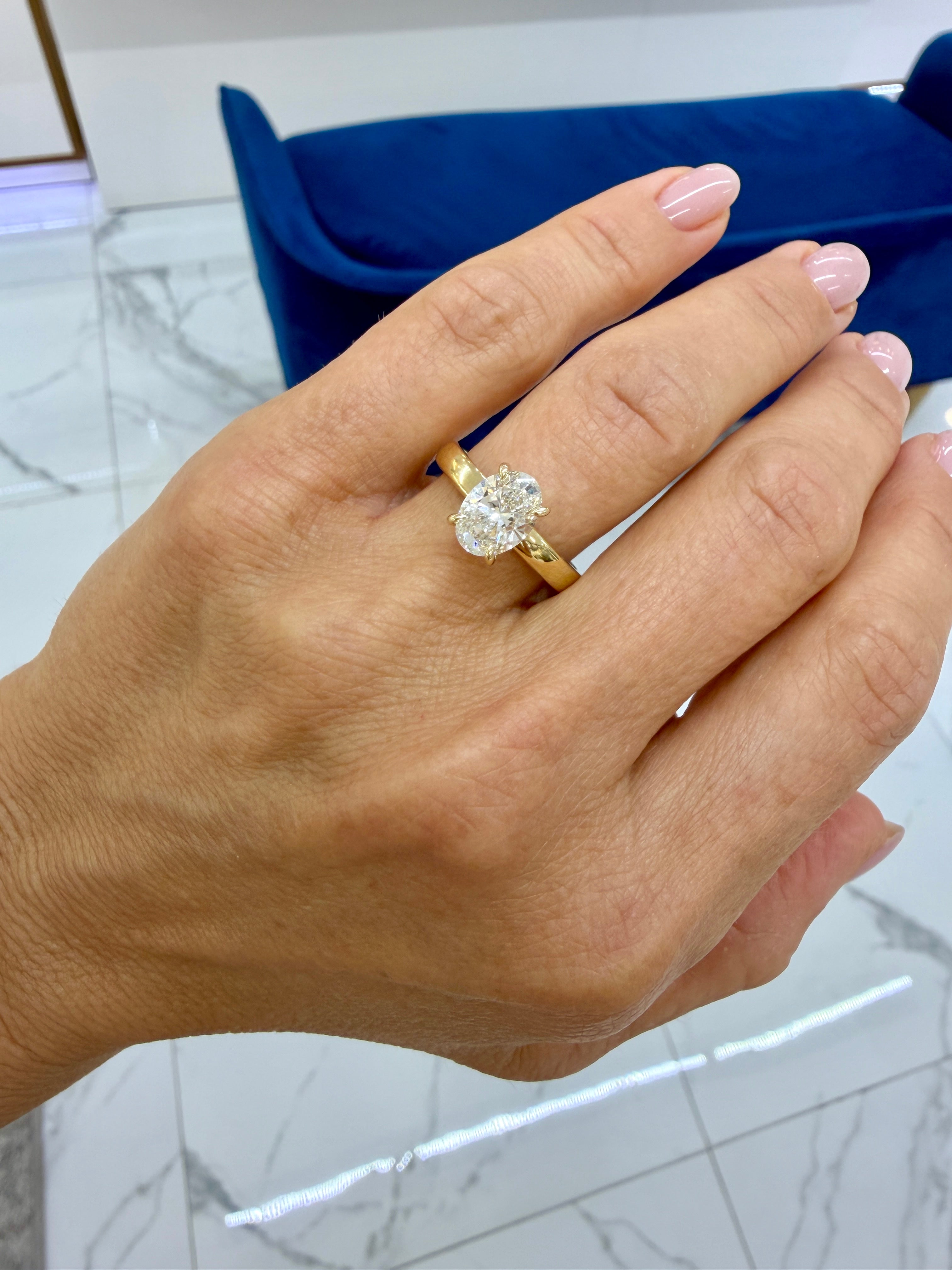 14K Yellow Gold 1.60ct Igi Oval Lab Grown Diamond Solitaire Engagement Ring