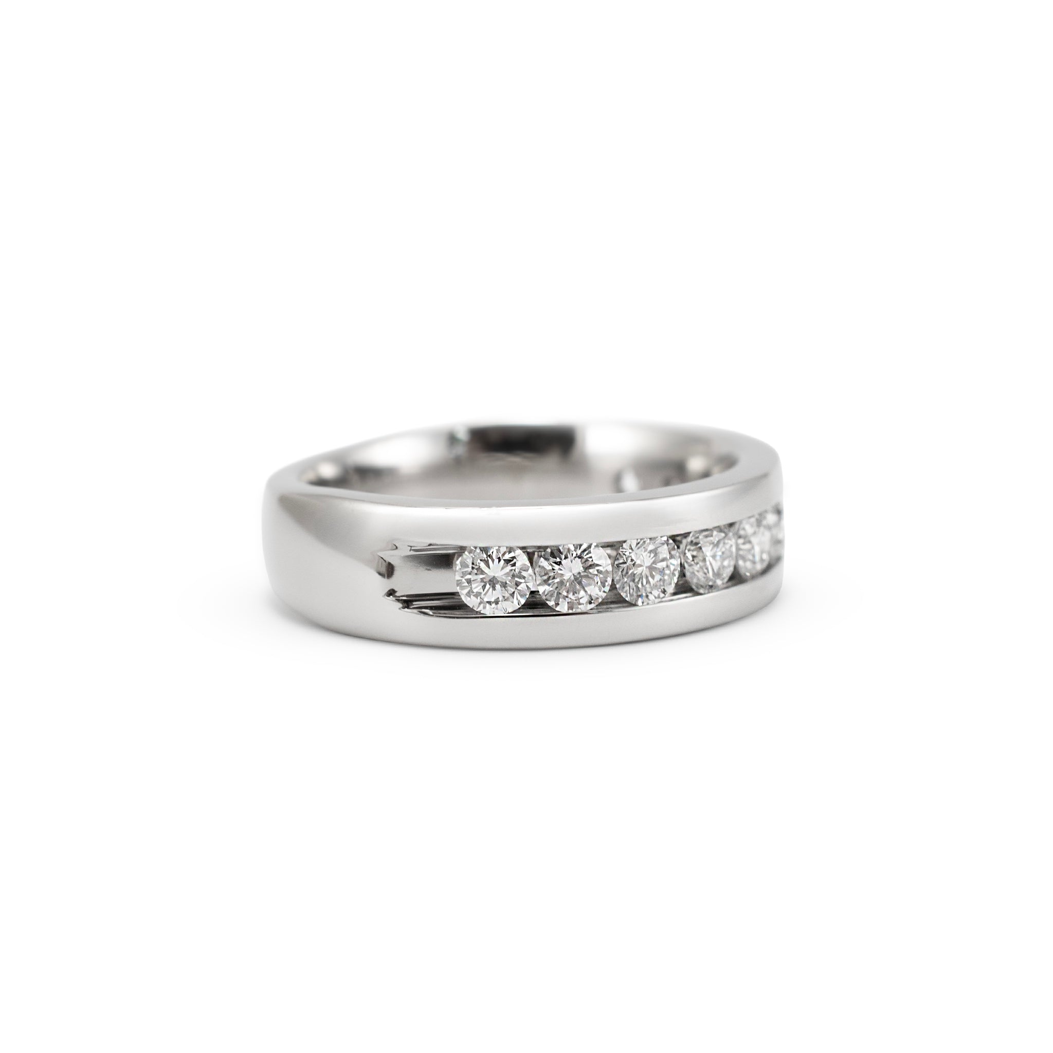 Men’s 18K White Gold 1.47ct Round Cut Diamond Channel Set Wedding Band Ring