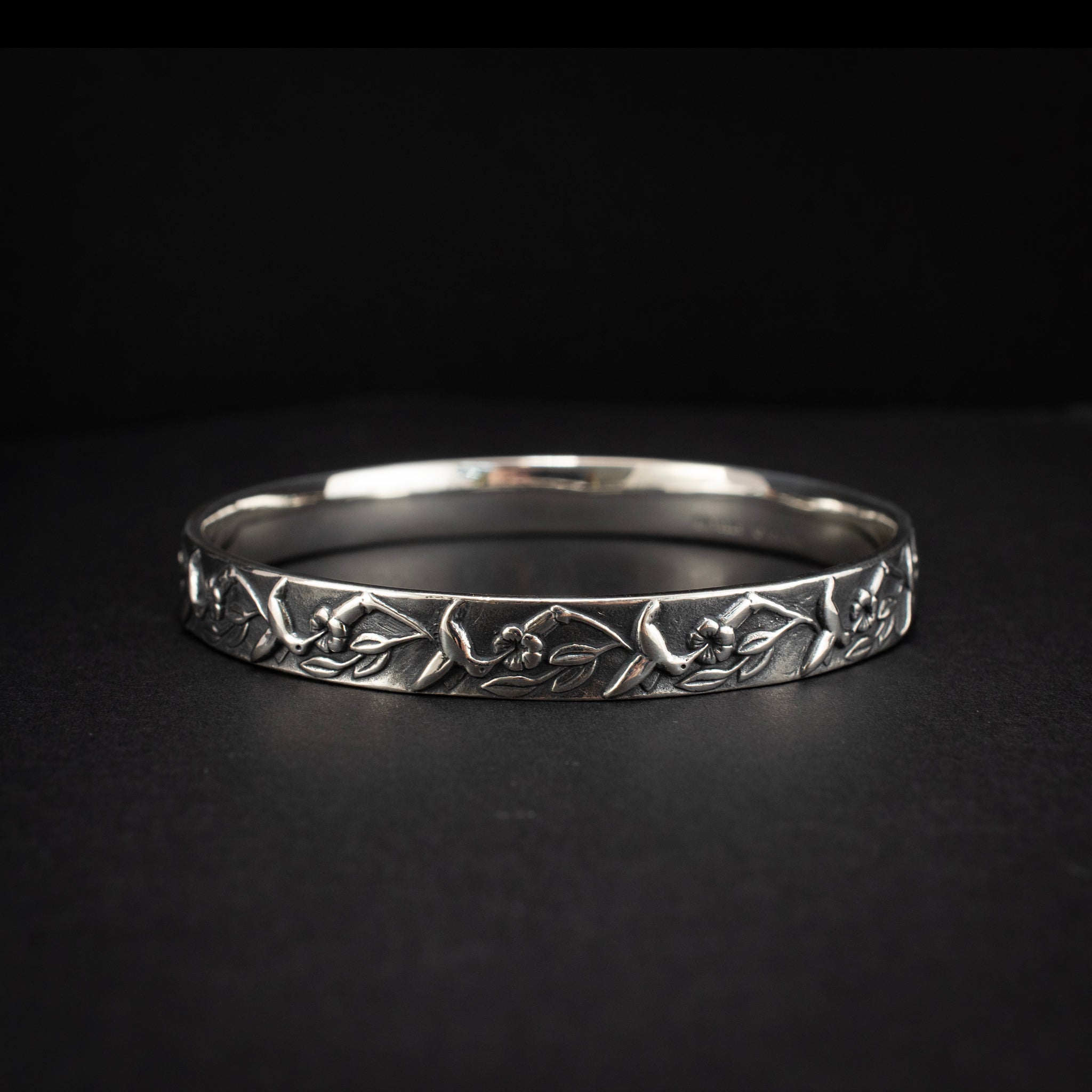 James Avery Bangle & Cuff Ster/925 Bangle Modern Style DJP Jewelers & Luxury Buyers