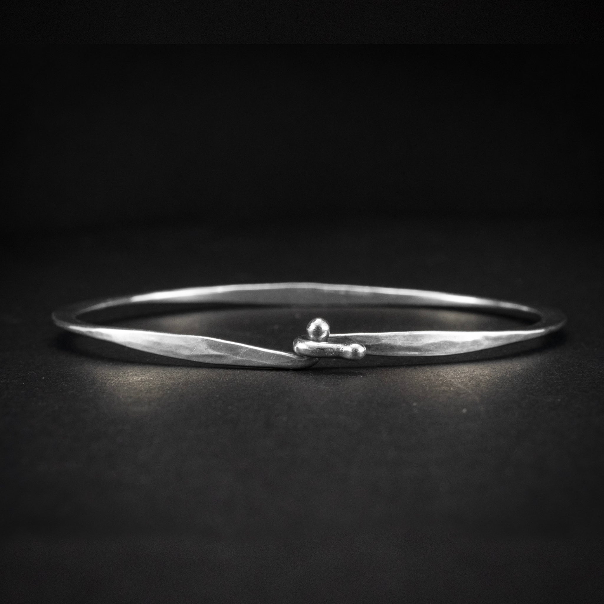James Avery Bangle & Cuff Ster/925 Bangle Modern Style DJP Jewelers & Luxury Buyers