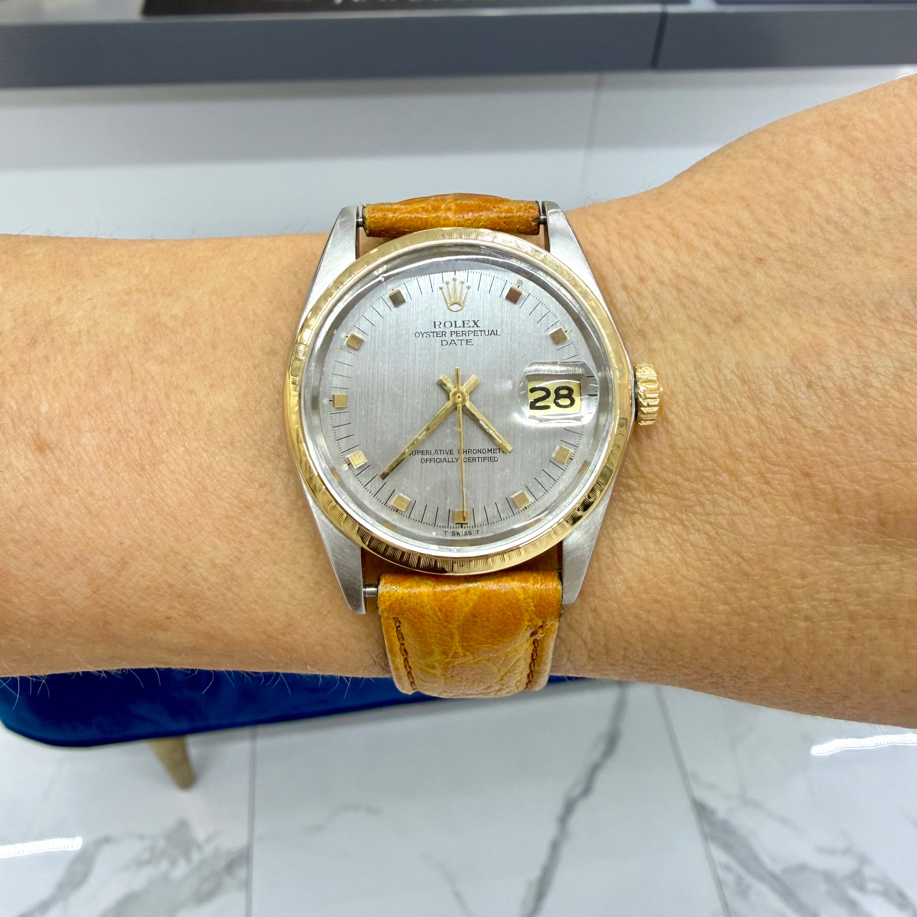 Vintage Rolex Oyster Perpetual Date 34MM 1501 Steel Gold Automatic Watch