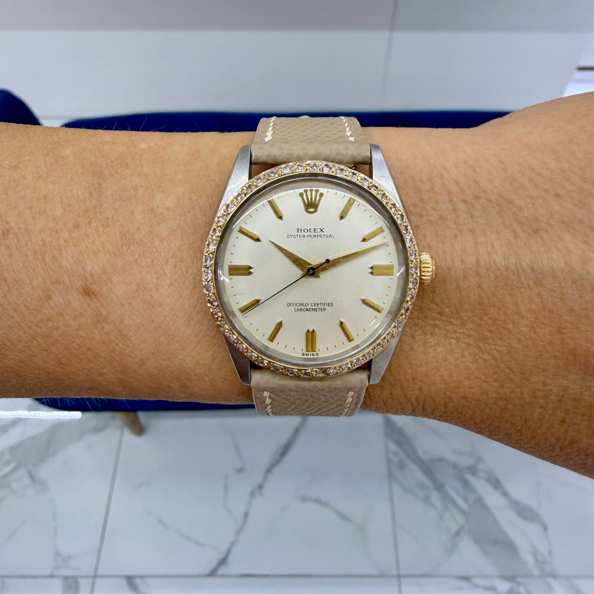 Ladies Vintage Rolex Oyster Perpetual 34MM 6567 Diamond Bezel Steel Gold Watch
