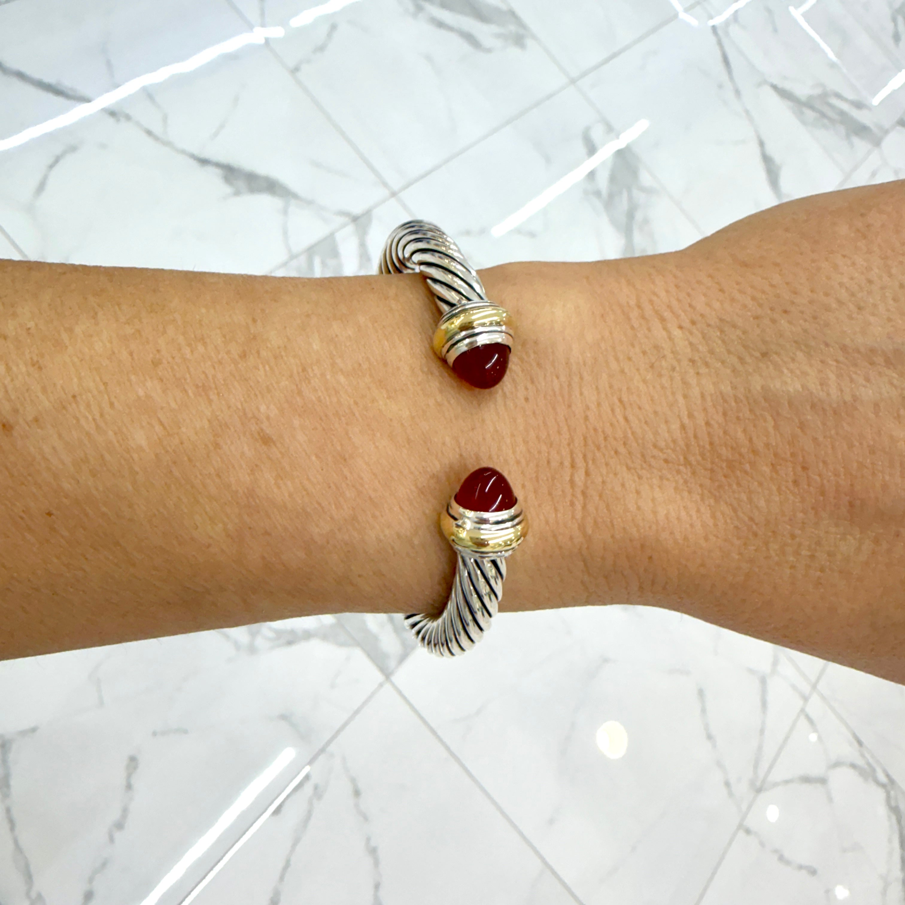 David Yurman Classic Cable 7MM 18K Yg 925 Silver Carnelian Bangle Cuff Bracelet