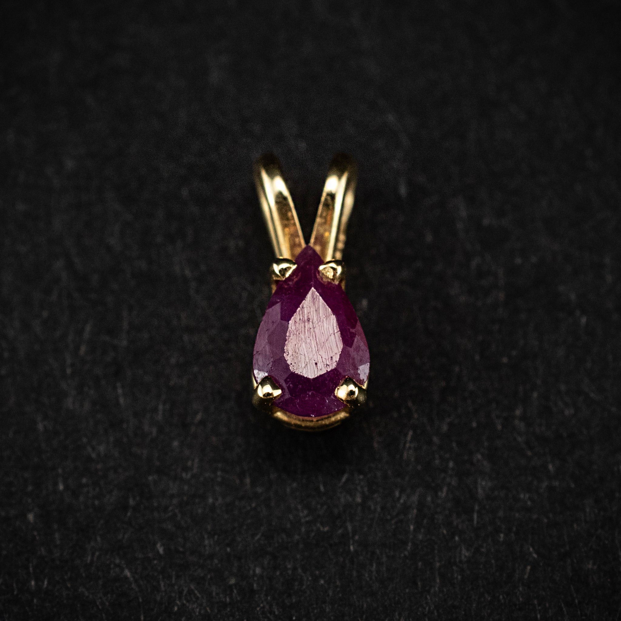 Pendant 14K Yellow Charm Modern Style DJP Jewelers & Luxury Buyers