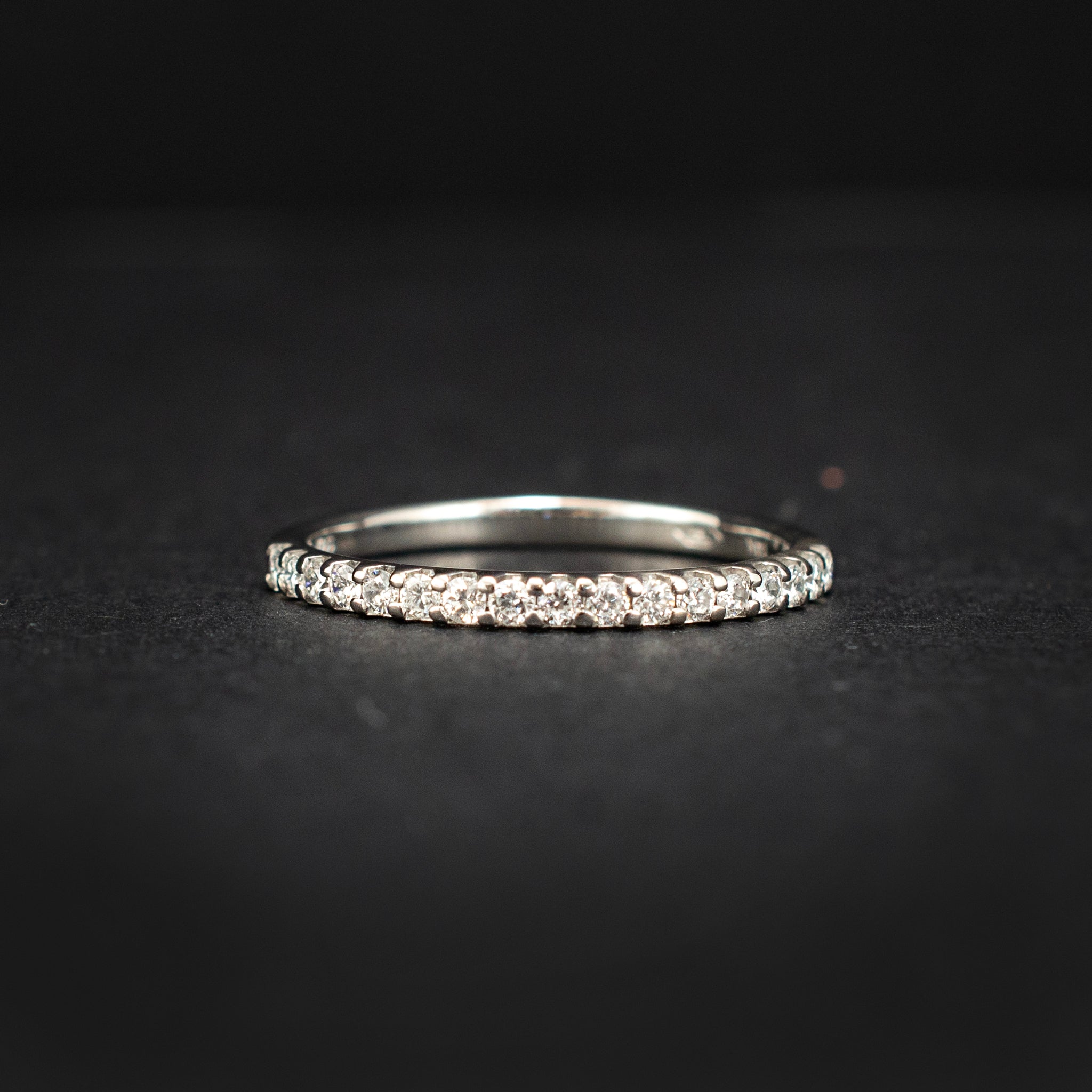 Band 14K White Band Modern Style DJP Jewelers & Luxury Buyers