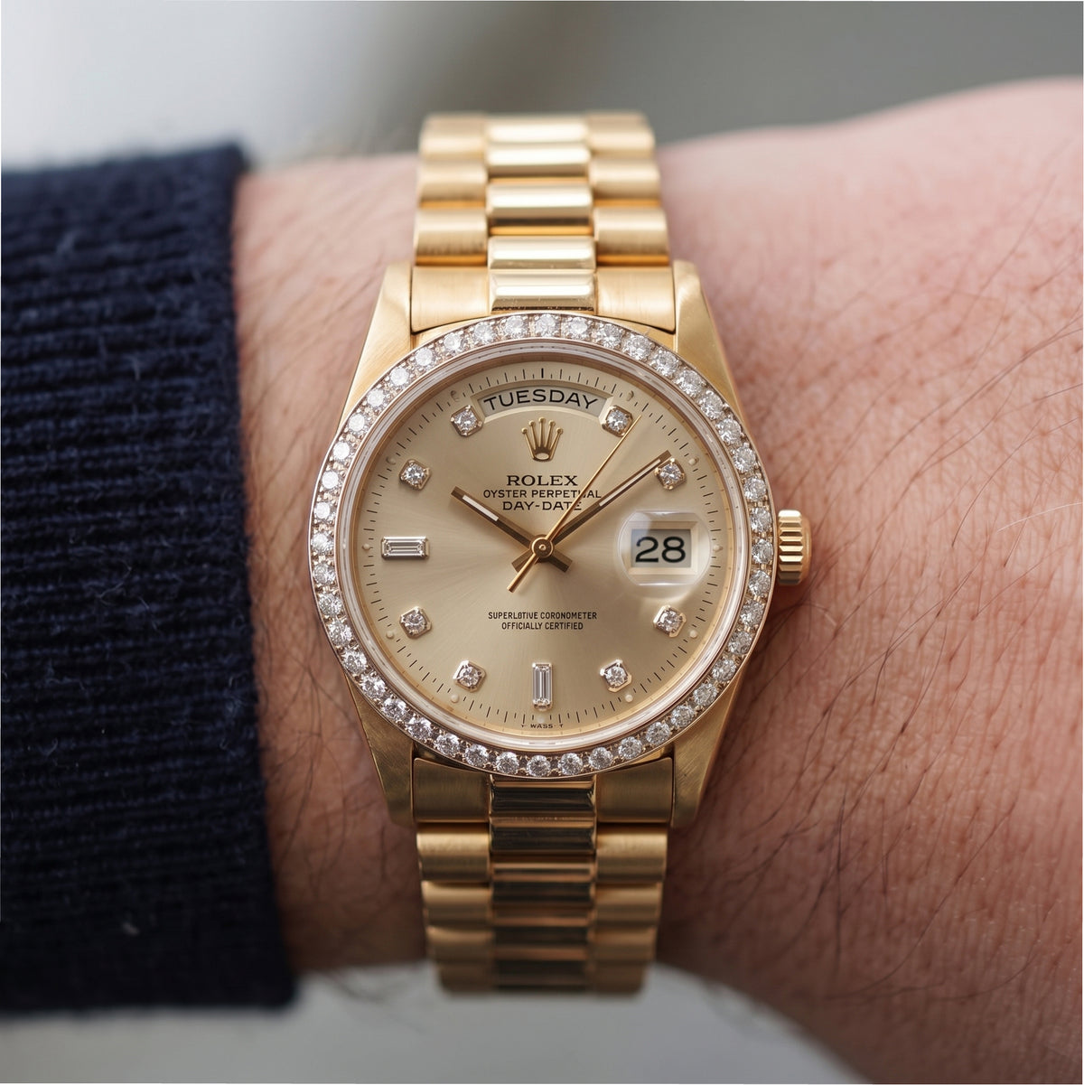 Rolex Day-Date 36MM 18048 President 18K Gold Diamond Bezel Silver Dial Watch