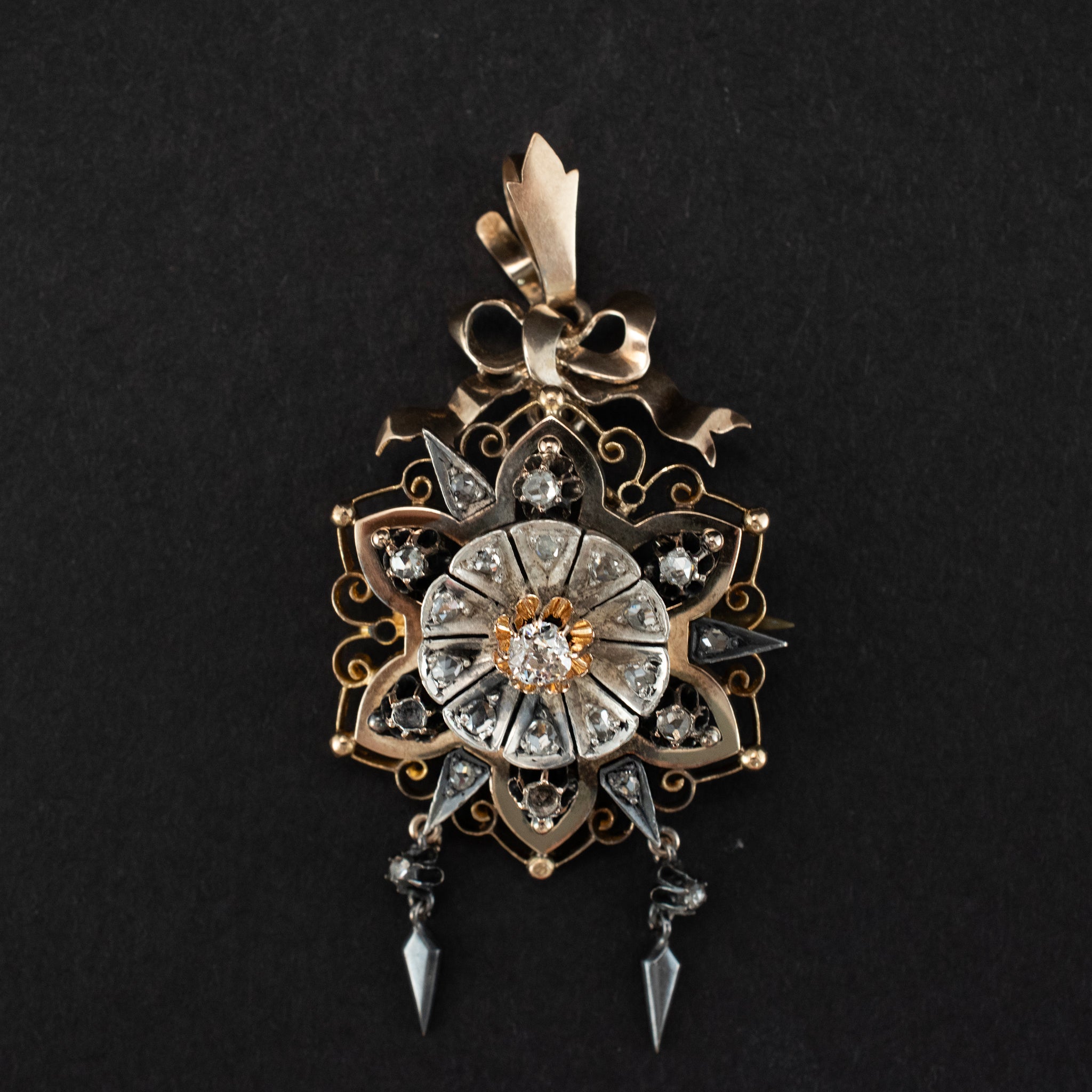 Pendant Silver/14KY Charm Victorian 450688 DJP Jewelers & Luxury Buyers