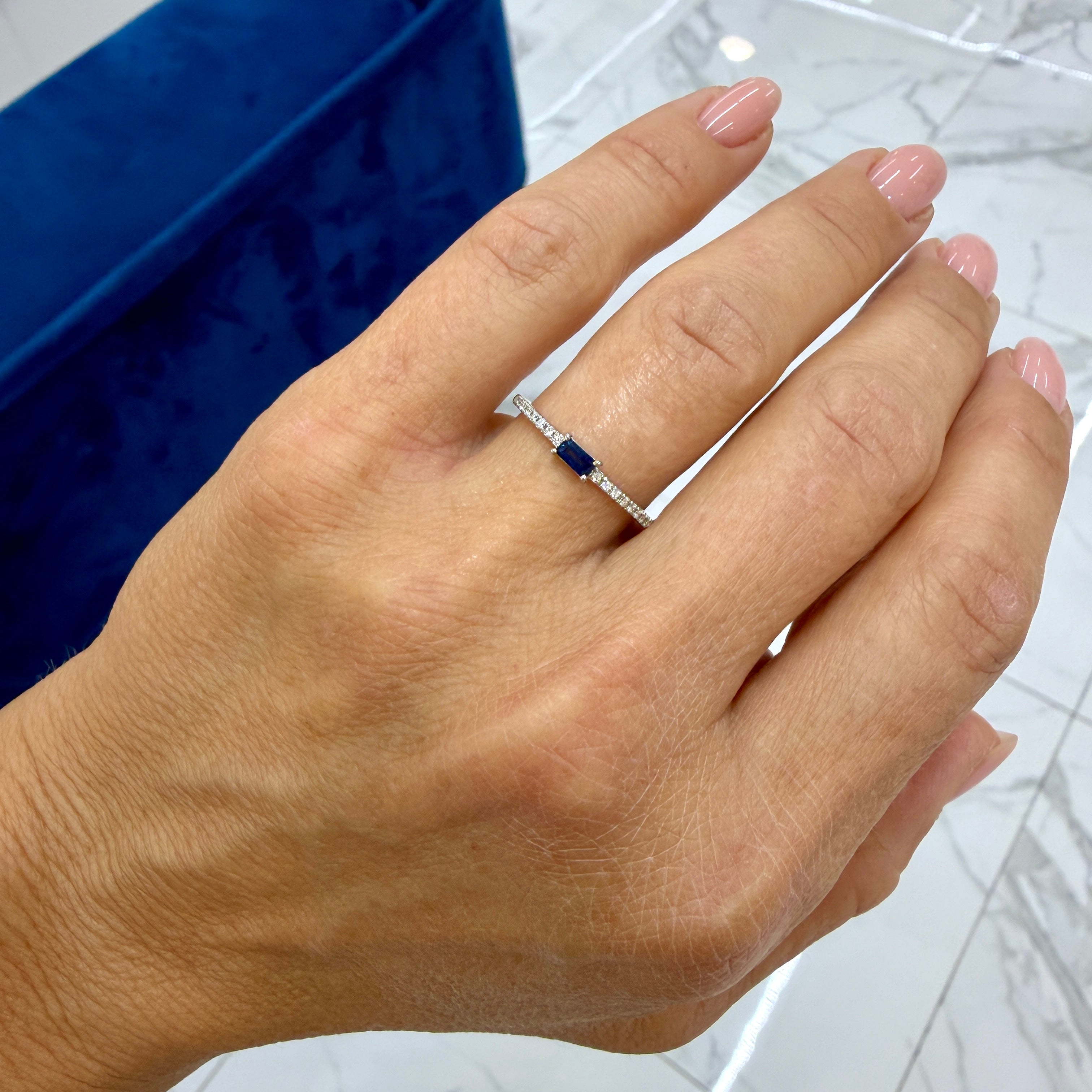 14K White Gold 0.19 Ctw Baguette Sapphire Pave Diamond Stacking Band Ring