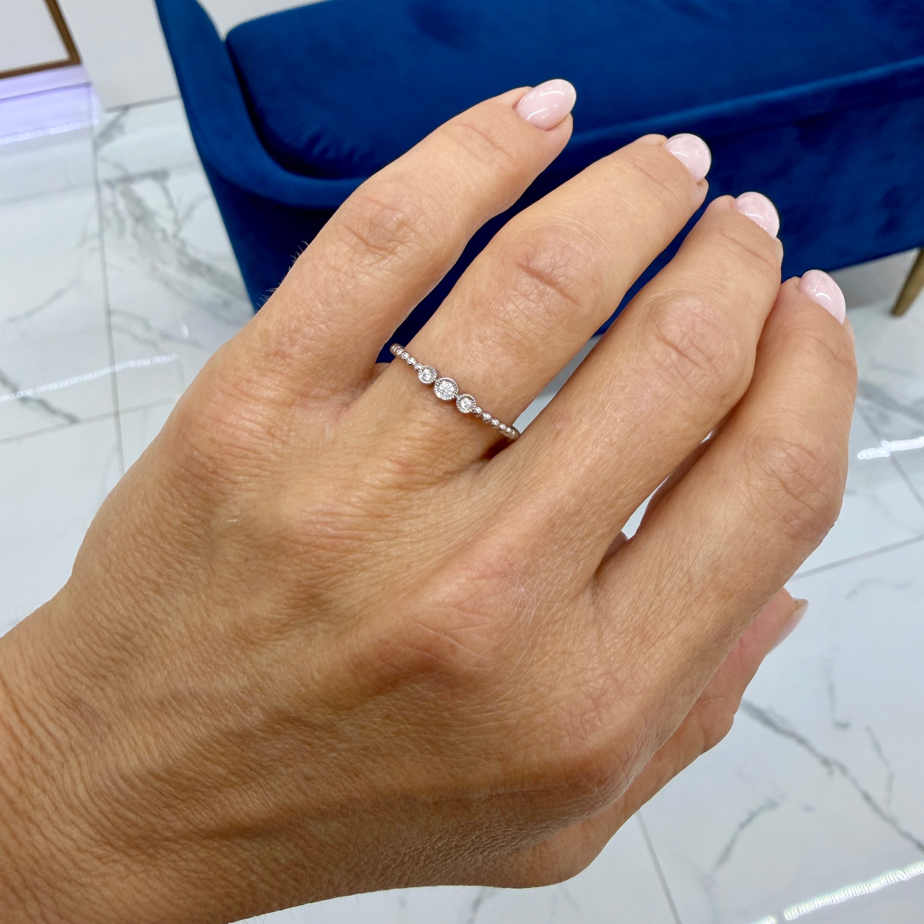14K White Gold 0.03ctw Diamond Bezel Milgrain Beaded Band Ring